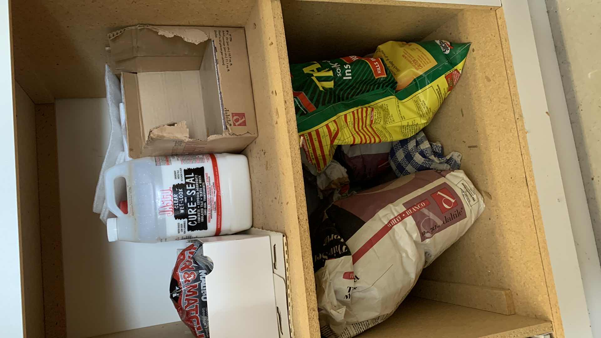 Photo 1 of GARAGE ITEMS