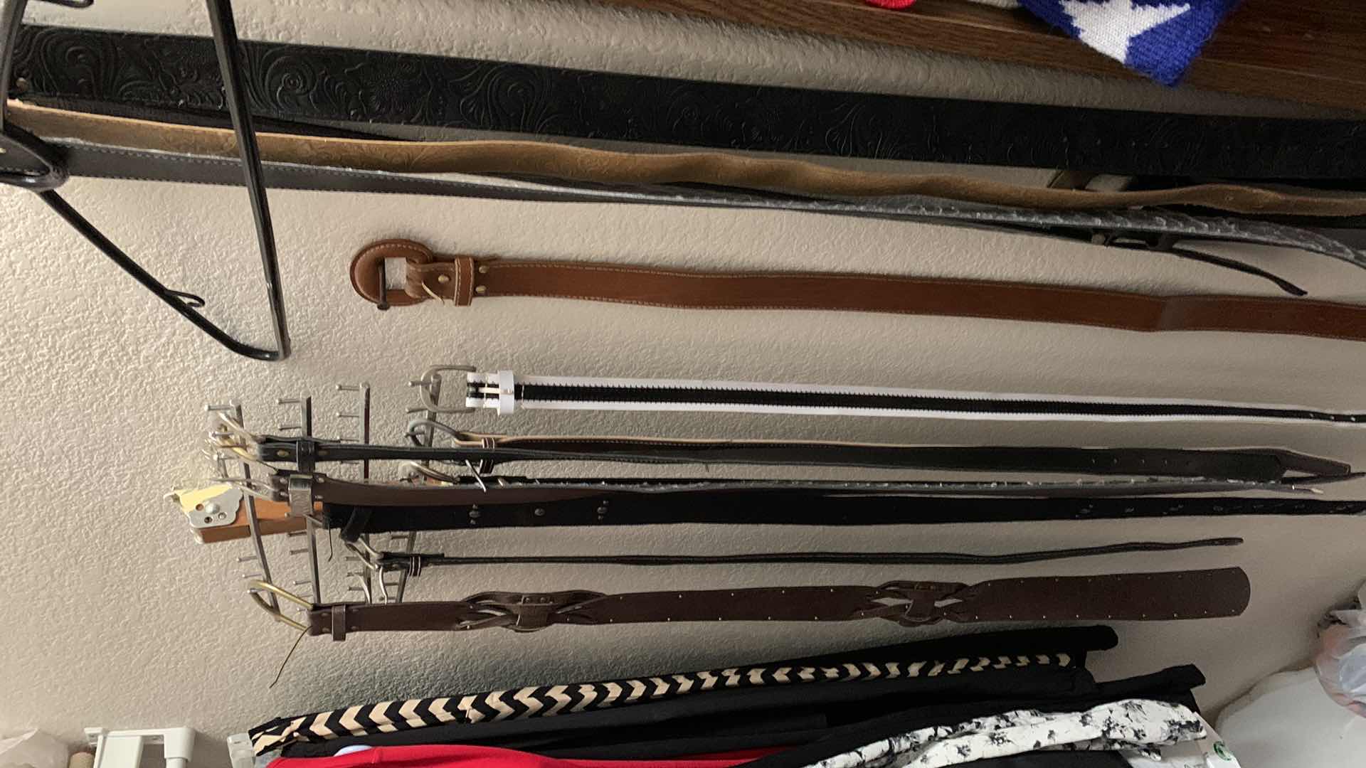 Photo 1 of CONTENTS OF CLOSET SIZE MEDIUM CLOTHING