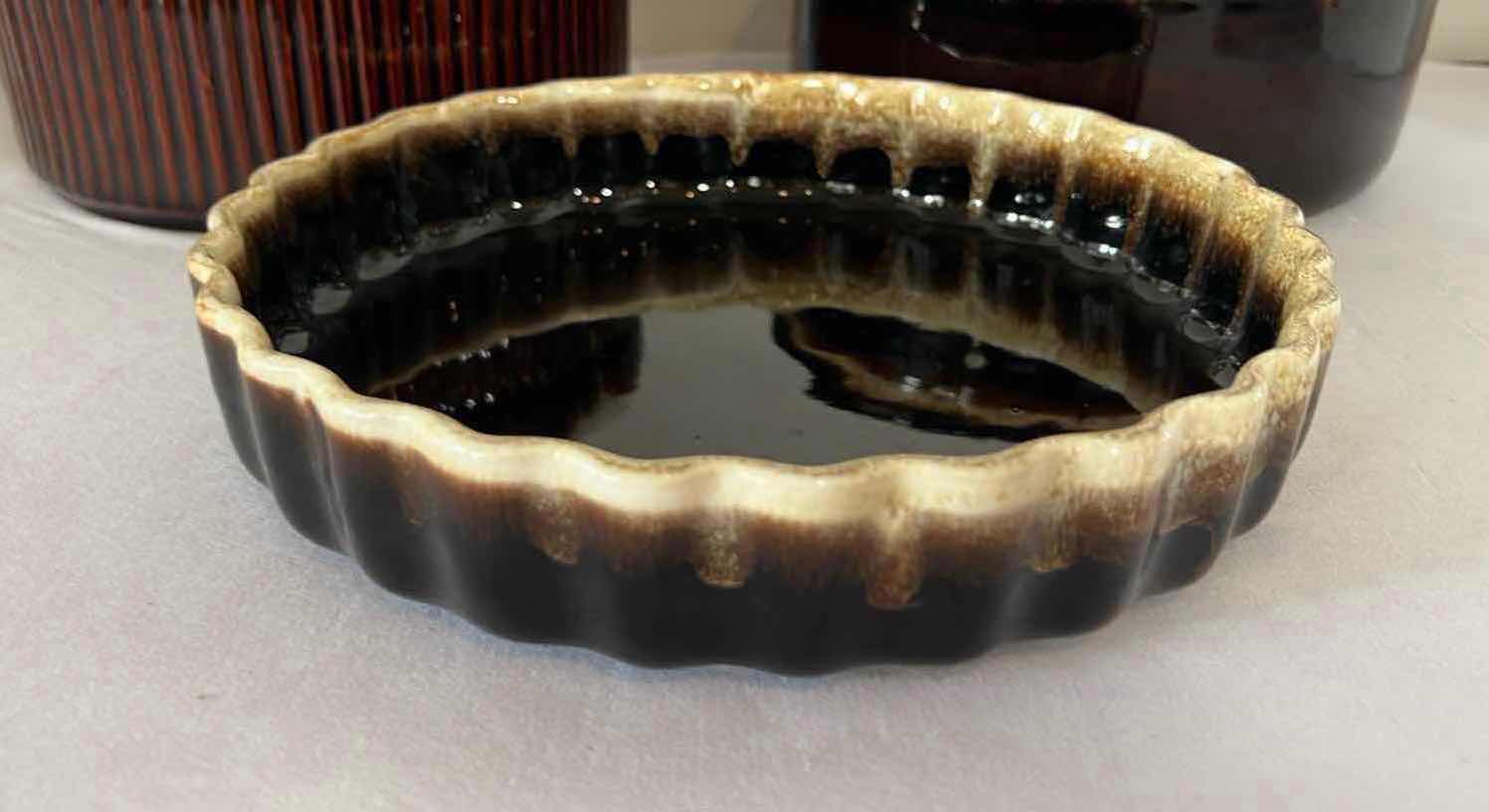 Photo 1 of 4 PCS-VINTAGE PFALTZGRAFF GOURMET BROWN DRIP GLAZE PIE PLATE, CASSEROLE DISH W LID, CASSEROLE DISH NO LID.