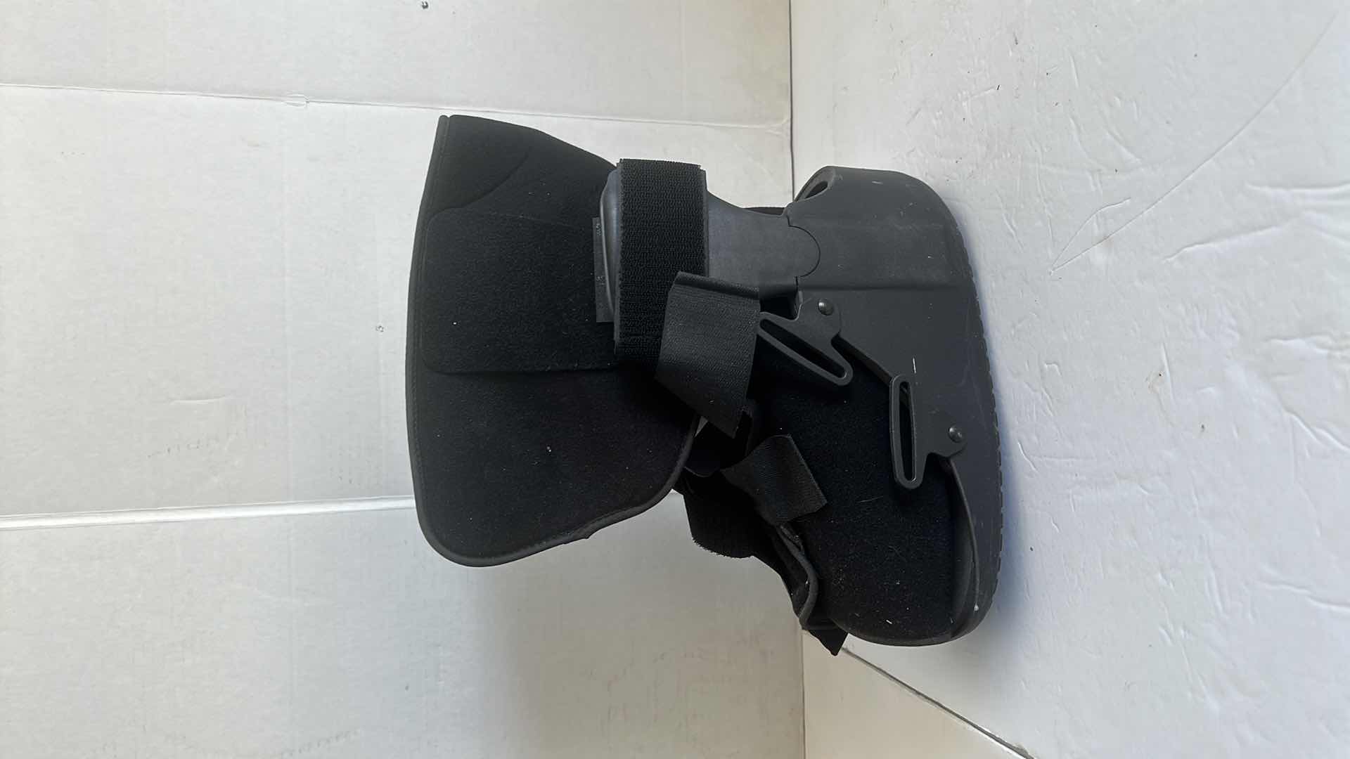 Photo 1 of ANKLE BOOT WITH AIR USED