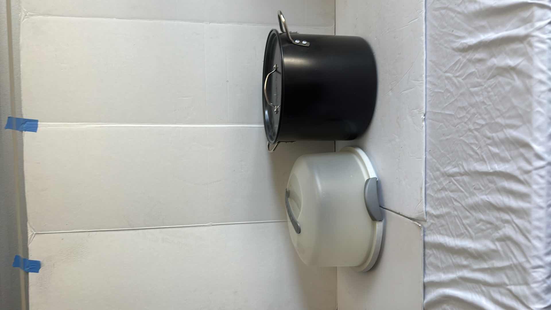 Photo 1 of XL  BLACK POT W LID, PLASTIC CAKE STORAGE CONTAINER