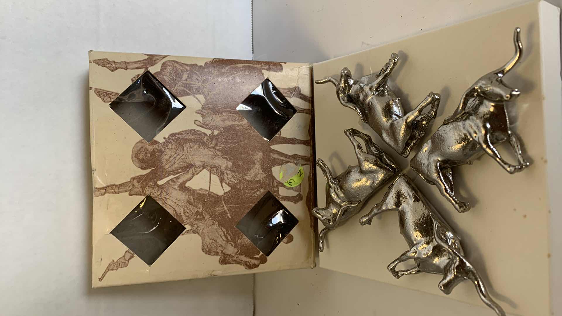 Photo 1 of 4-VINTAGE ARTHUR COURT LONG HORN STEER NAPKIN RINGS & WESTERN TILE