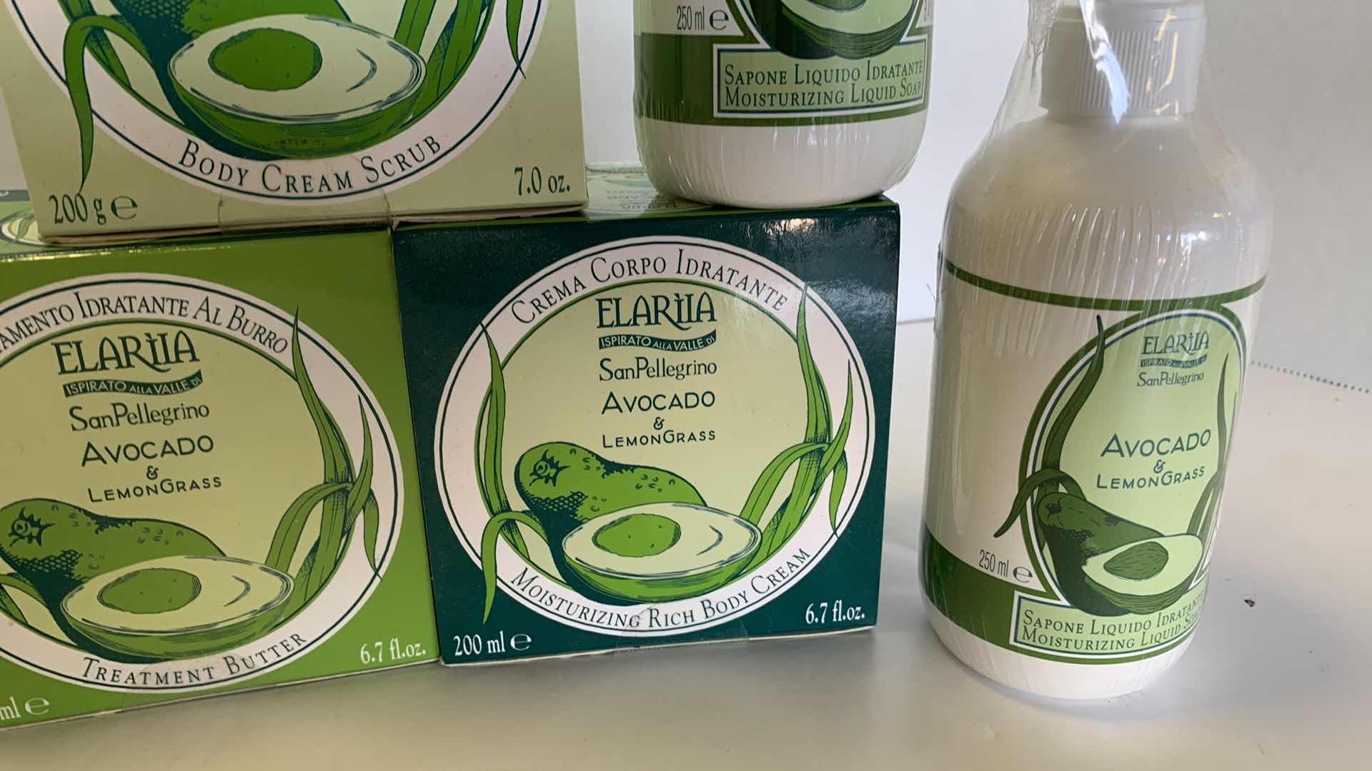 Photo 1 of ELARIIA BODY CLEANING PRODUCTS