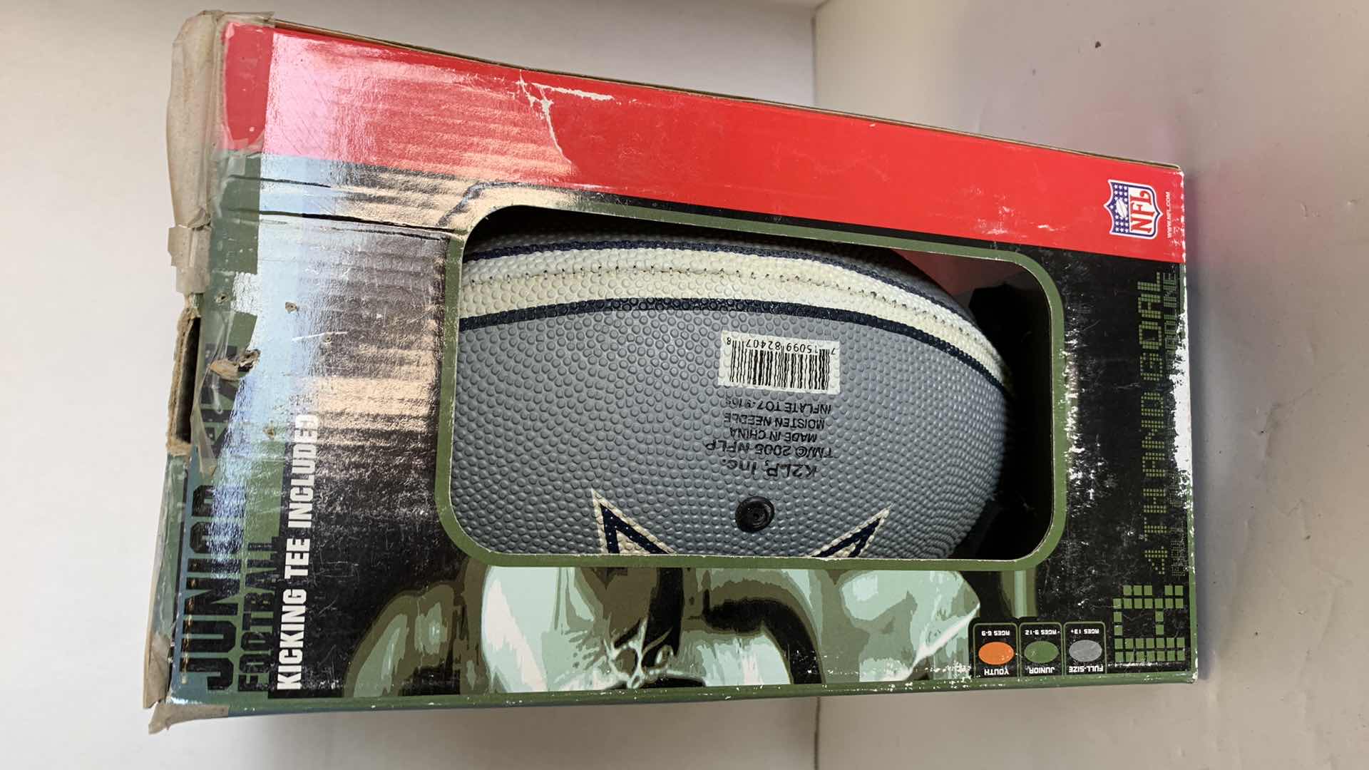 Photo 1 of DALLAS COWBOYS JUNIOR SIZE FOOTBALL WITH KICKING TEE