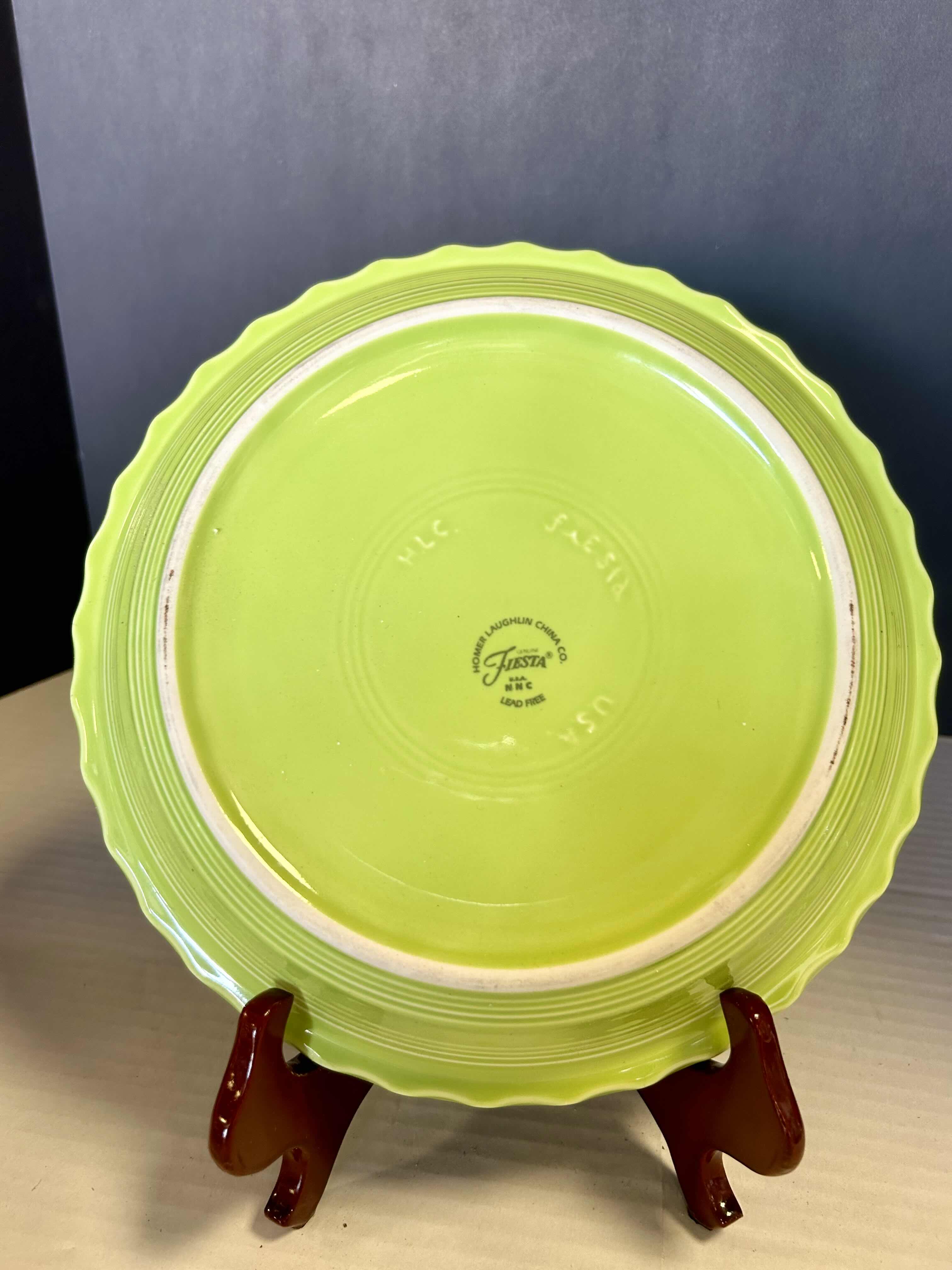 Photo 1 of 10" HLC FIESTAWARE LIME GREEN PIE PLATE BAKING DISH