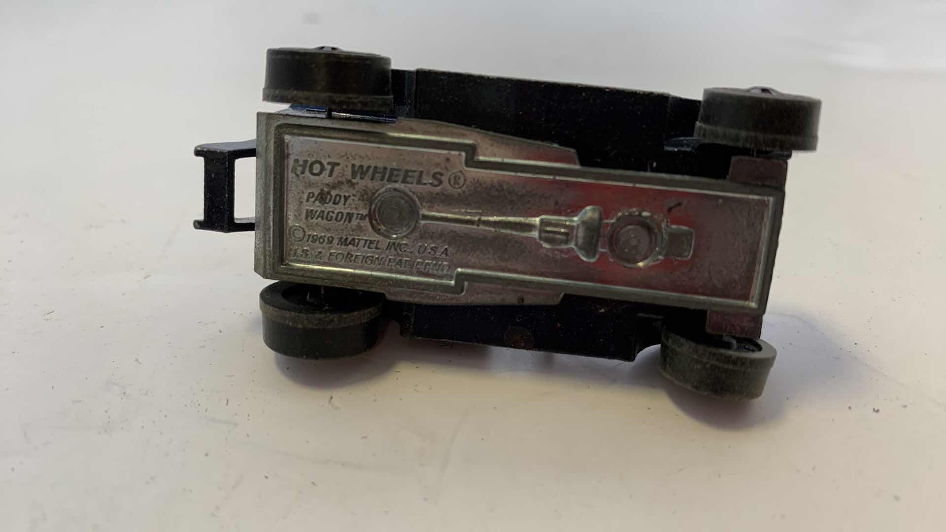 Photo 1 of HOT WHEELS POLICE TRUCK PADDY WAGON RED LINE