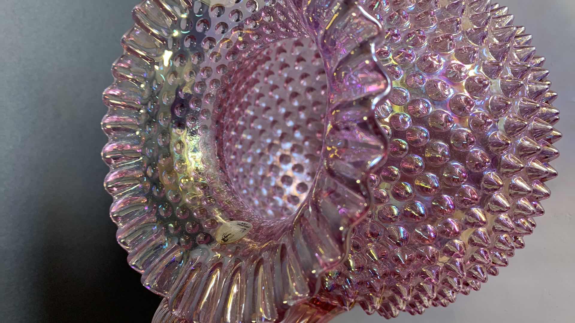 Photo 1 of 1992 FENTON PINK IRIDESCENT CARNIVAL HOBNAIL GLASS PITCHER H8"