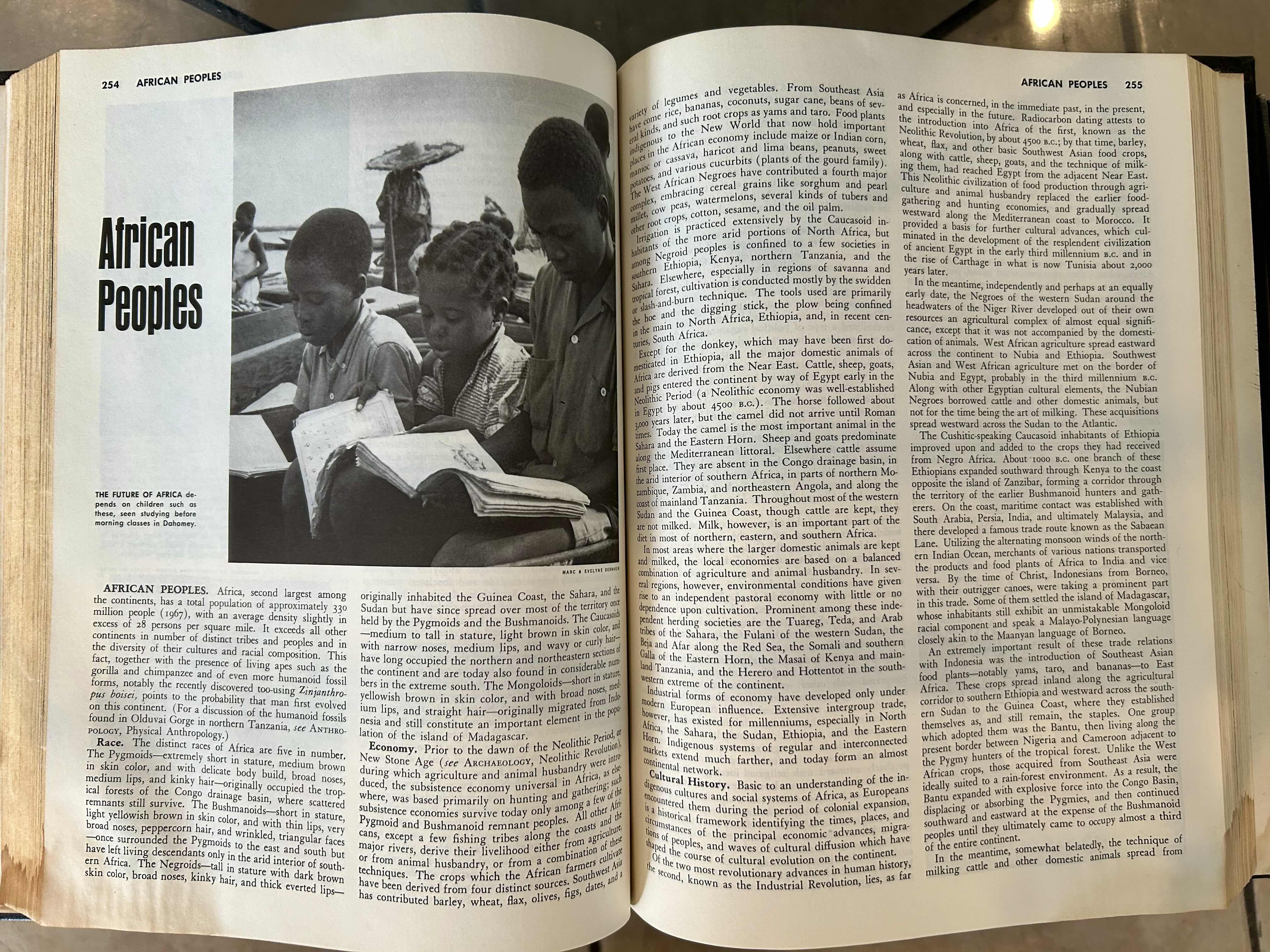 Photo 1 of COMPLETE SET OF COLLIER’ ENCYCLOPEDIAS 1-24 & ADDITIONAL COVERING THE YEARS BOOKS FOR 1973, 1974, 1975 AND 1976