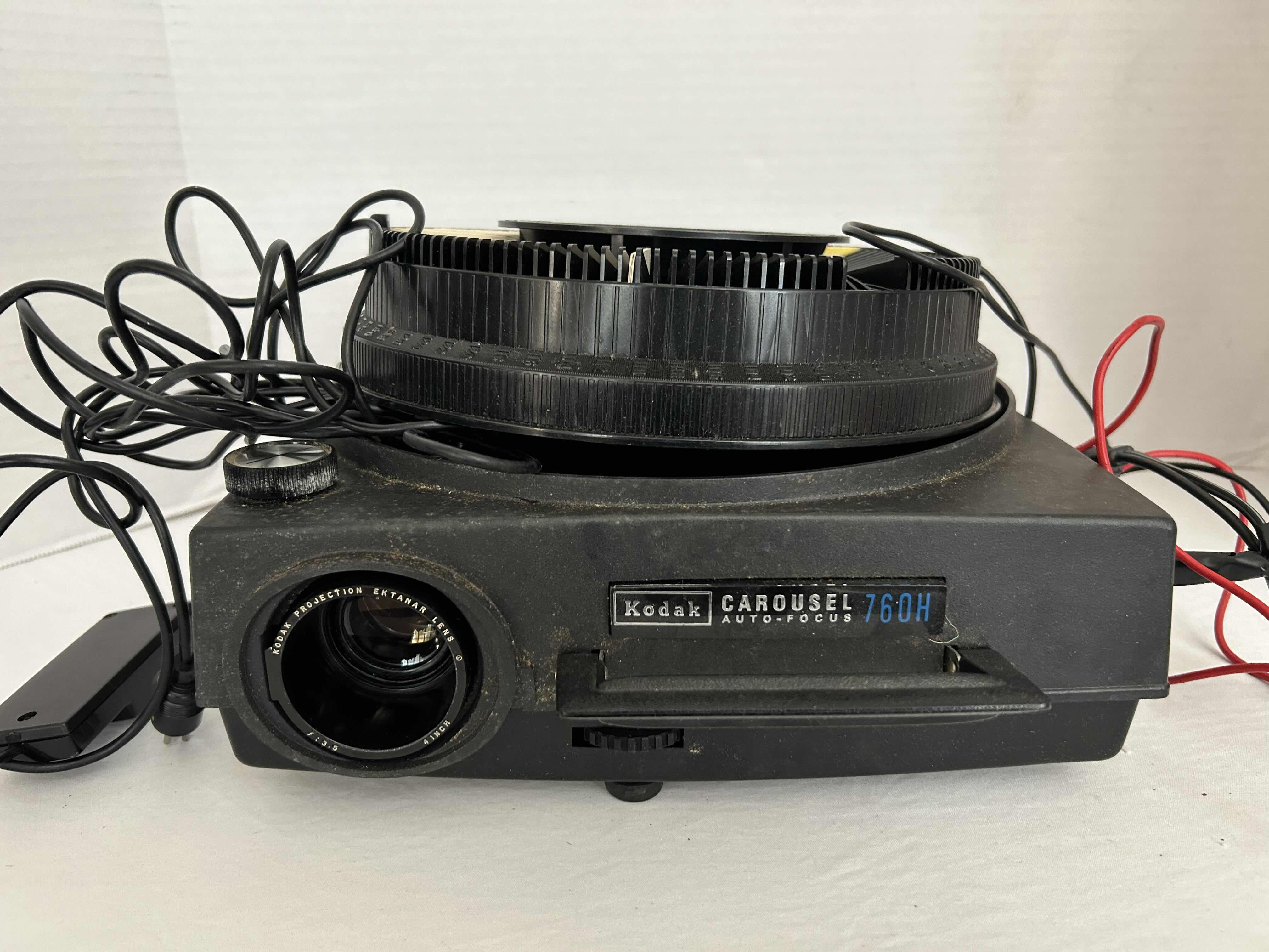 Photo 1 of VINTAGE KODAK CAROUSEL PROJECTOR 
