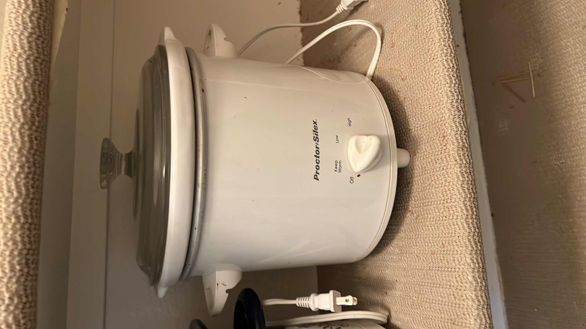 Photo 1 of 3-CROCKPOTS (RIVAL & PROCTOR-SILEX)