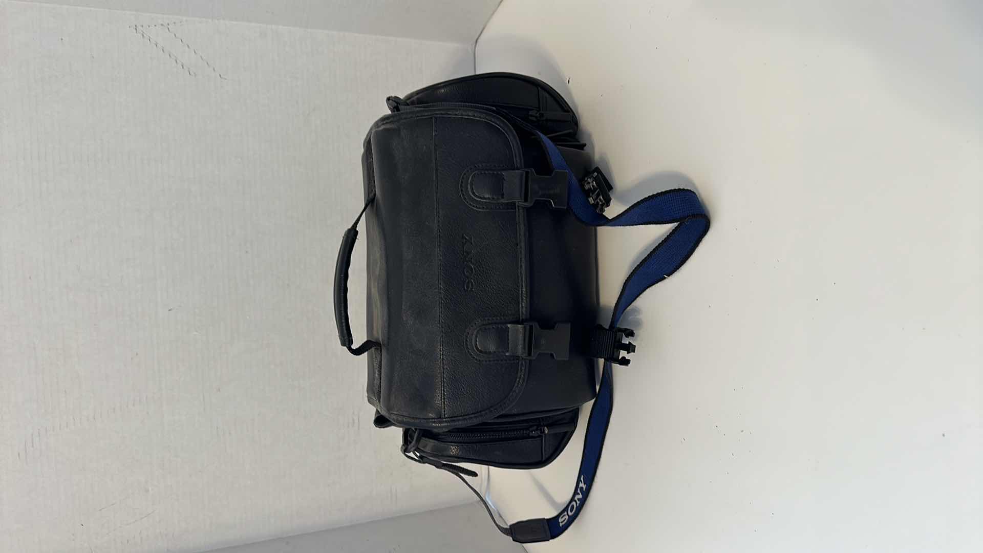 Photo 1 of SONY DIGITAL HANDY CAM AND BAG,NO POWER CORD