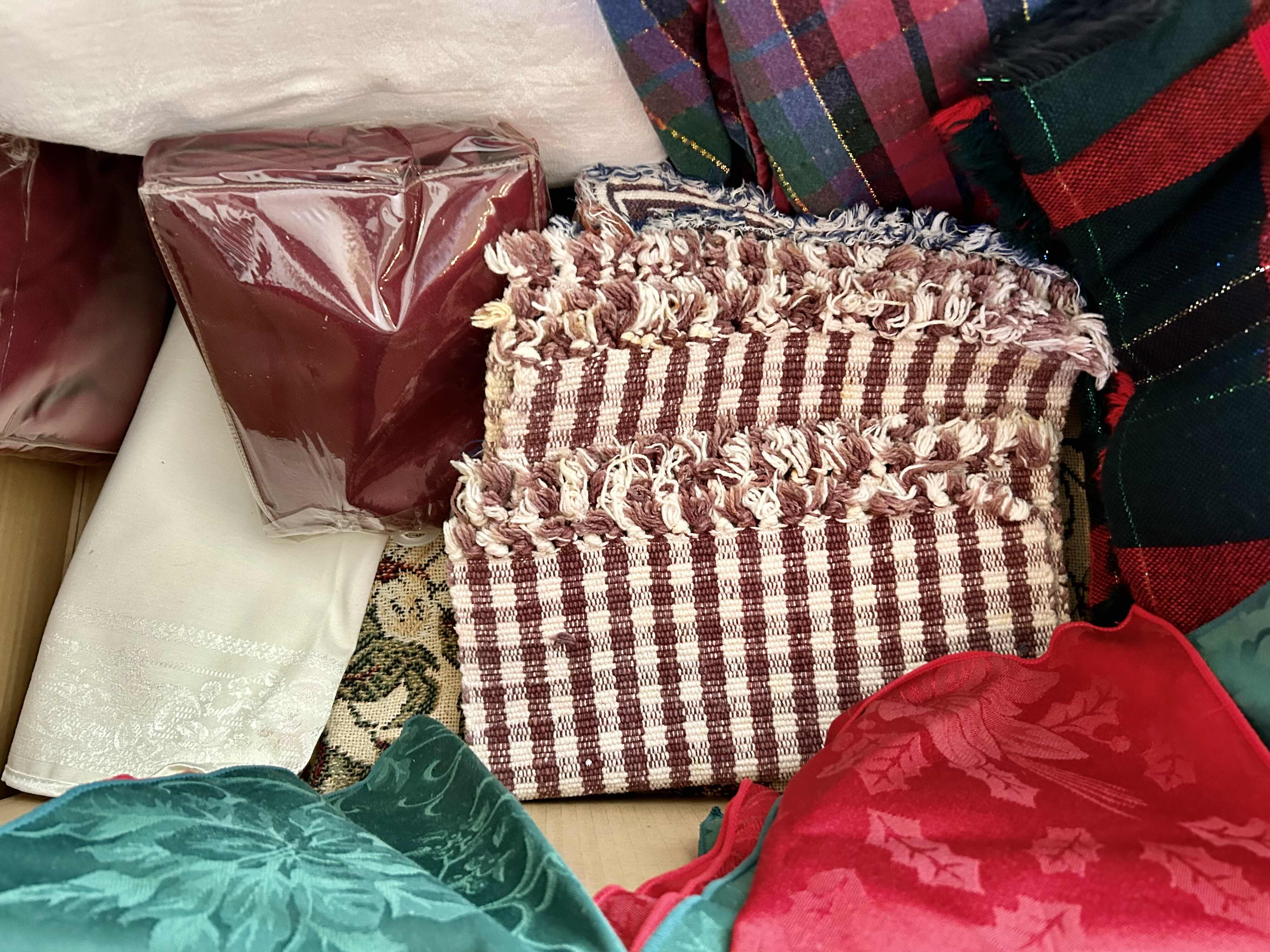 Photo 1 of BOX OF ASSORTED HOLIDAY TABLE LINENS 

