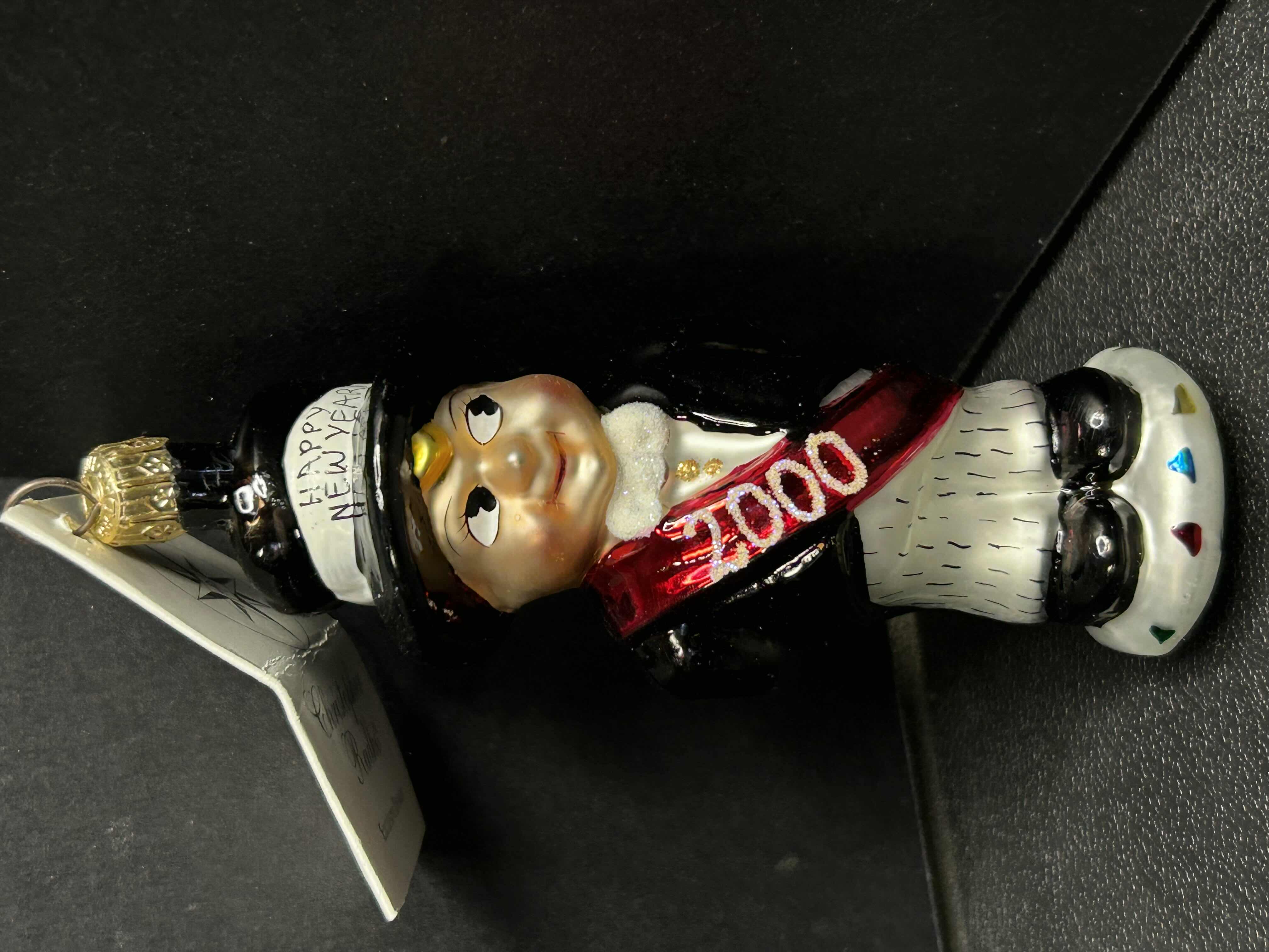 Photo 1 of NIB  CHRISTOPHER RADKO COUNTDOWN CUTIE 2000 HAPPY NEW YEAR CHRISTMAS TREE ORNAMENT 3.5"
