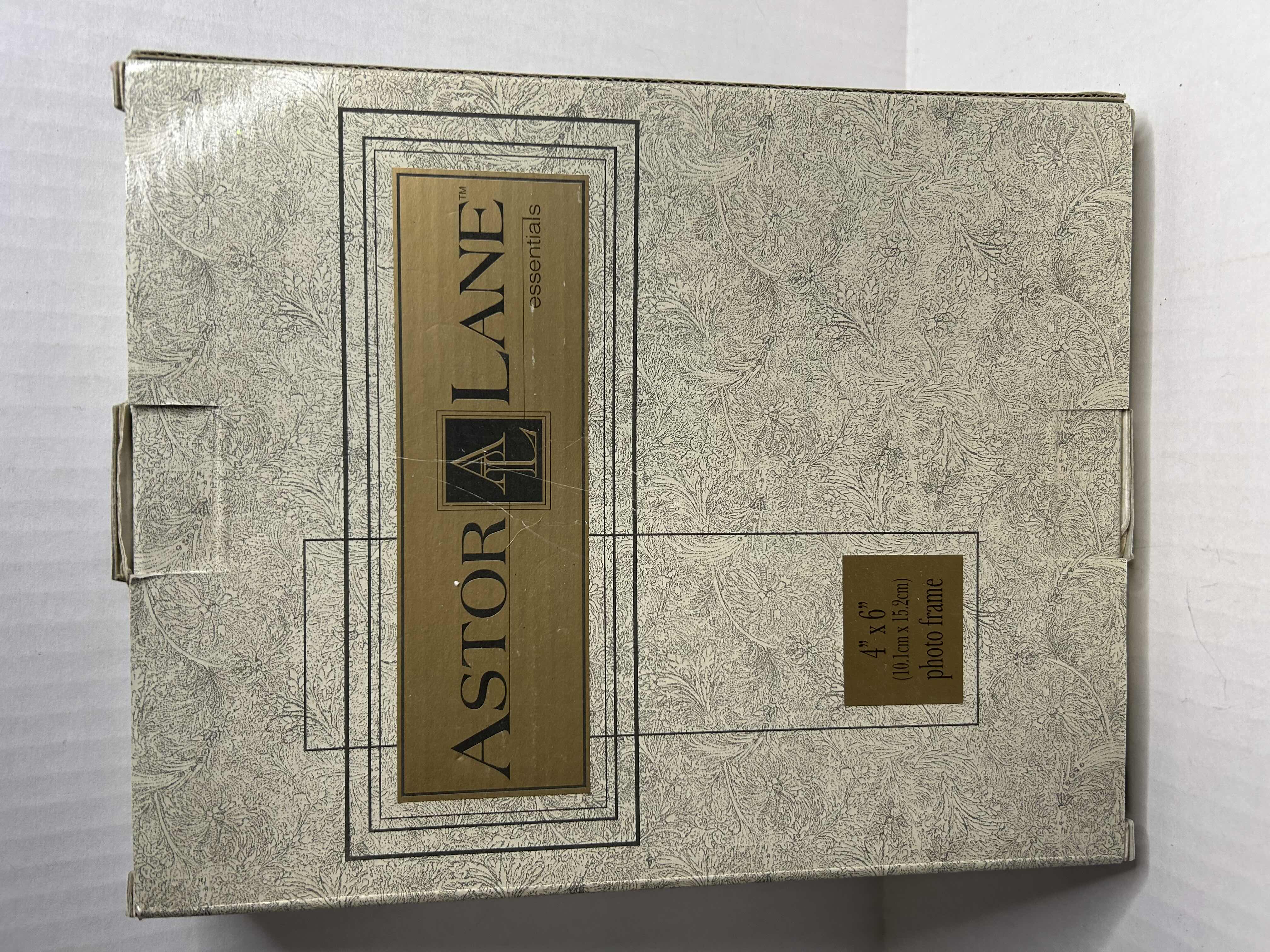 Photo 1 of ASTOR LANE  PHOTO FRAME IN BLACK .4"X6"

