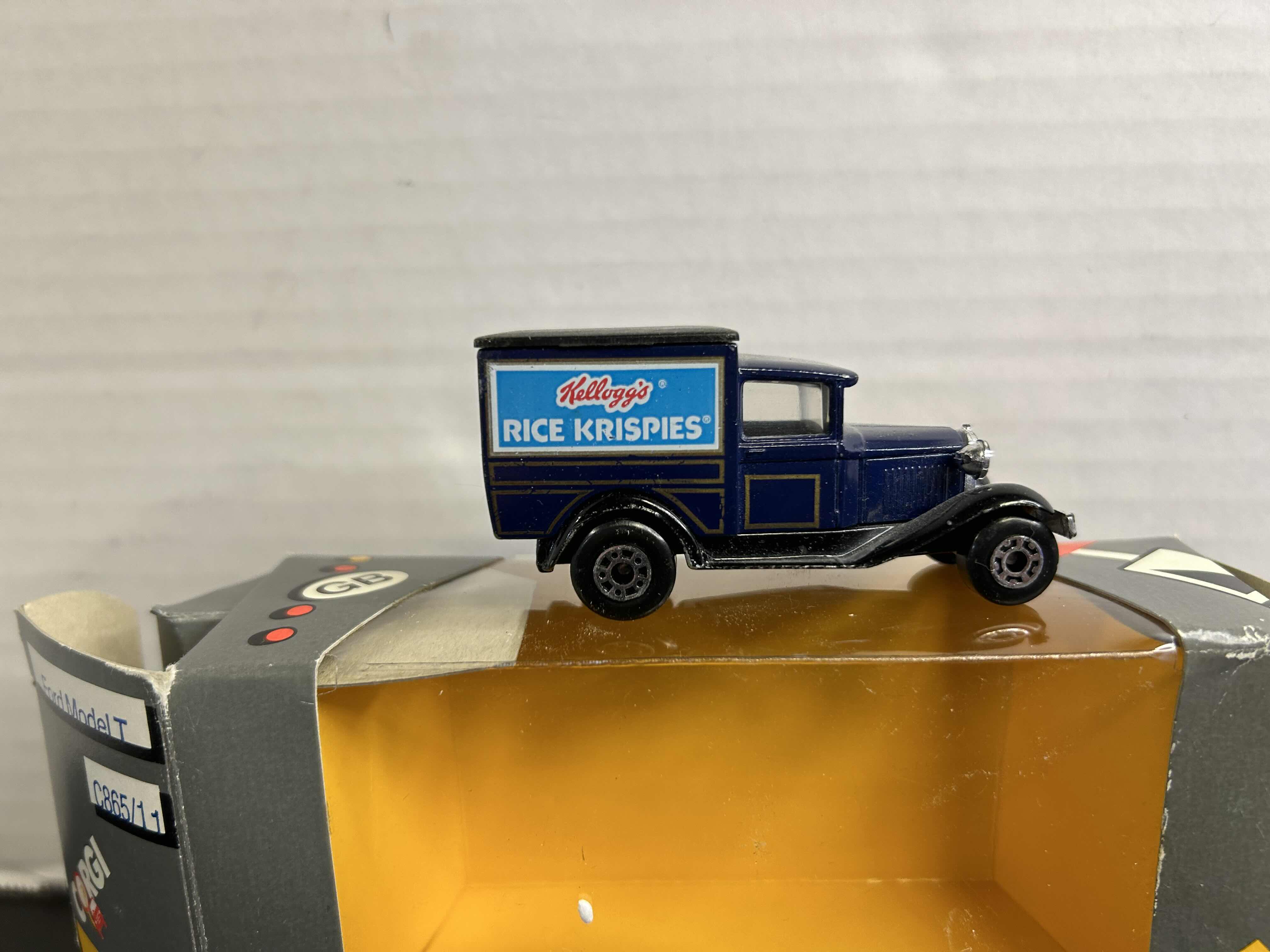 Photo 1 of NIB FORD MODEL T KELLOGGS RICE KRISPIES CORGI CLASSICS VAN 

