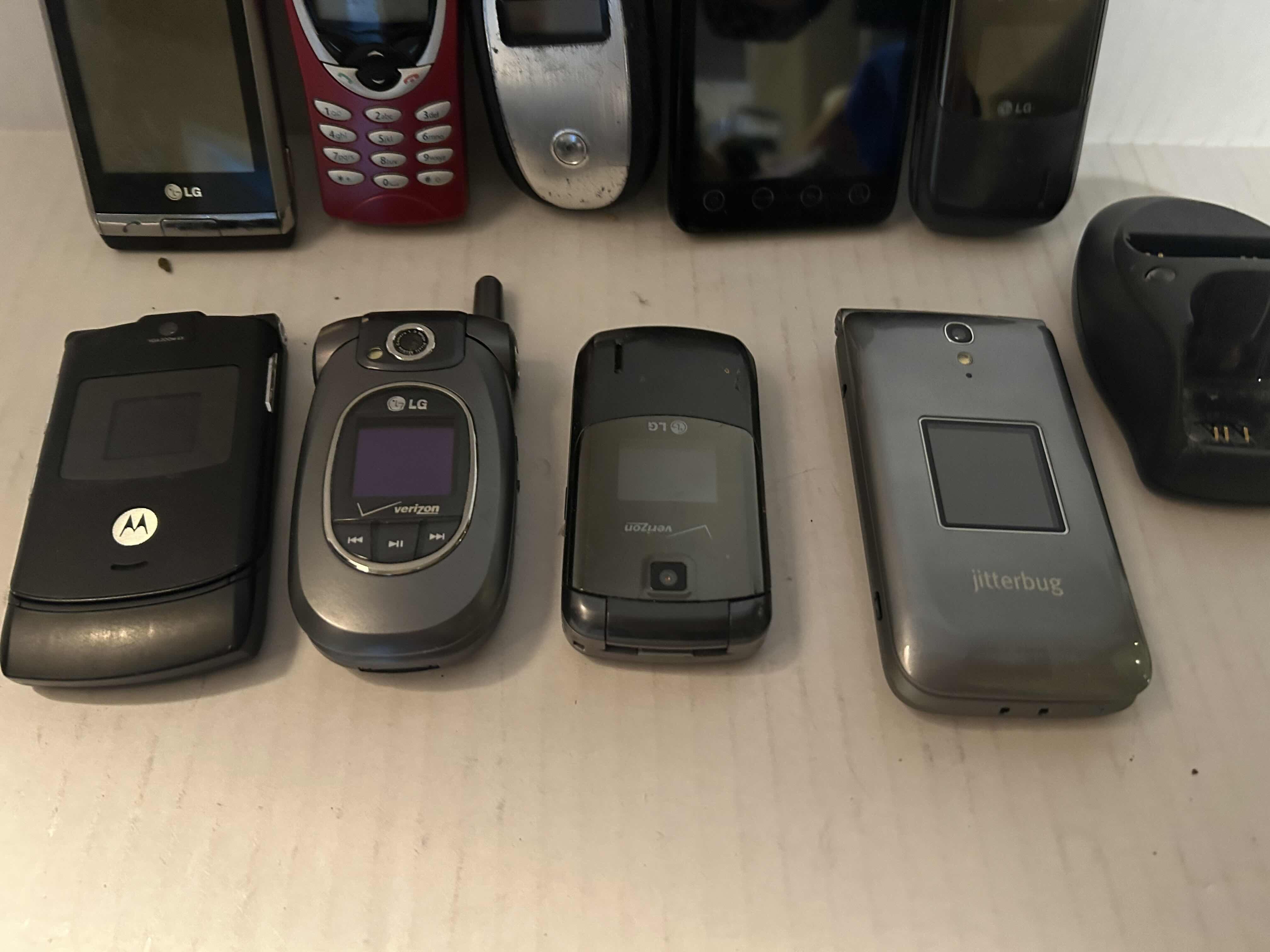 Photo 1 of 9 CELLPHONES, MOSTLY FLIP PHONES