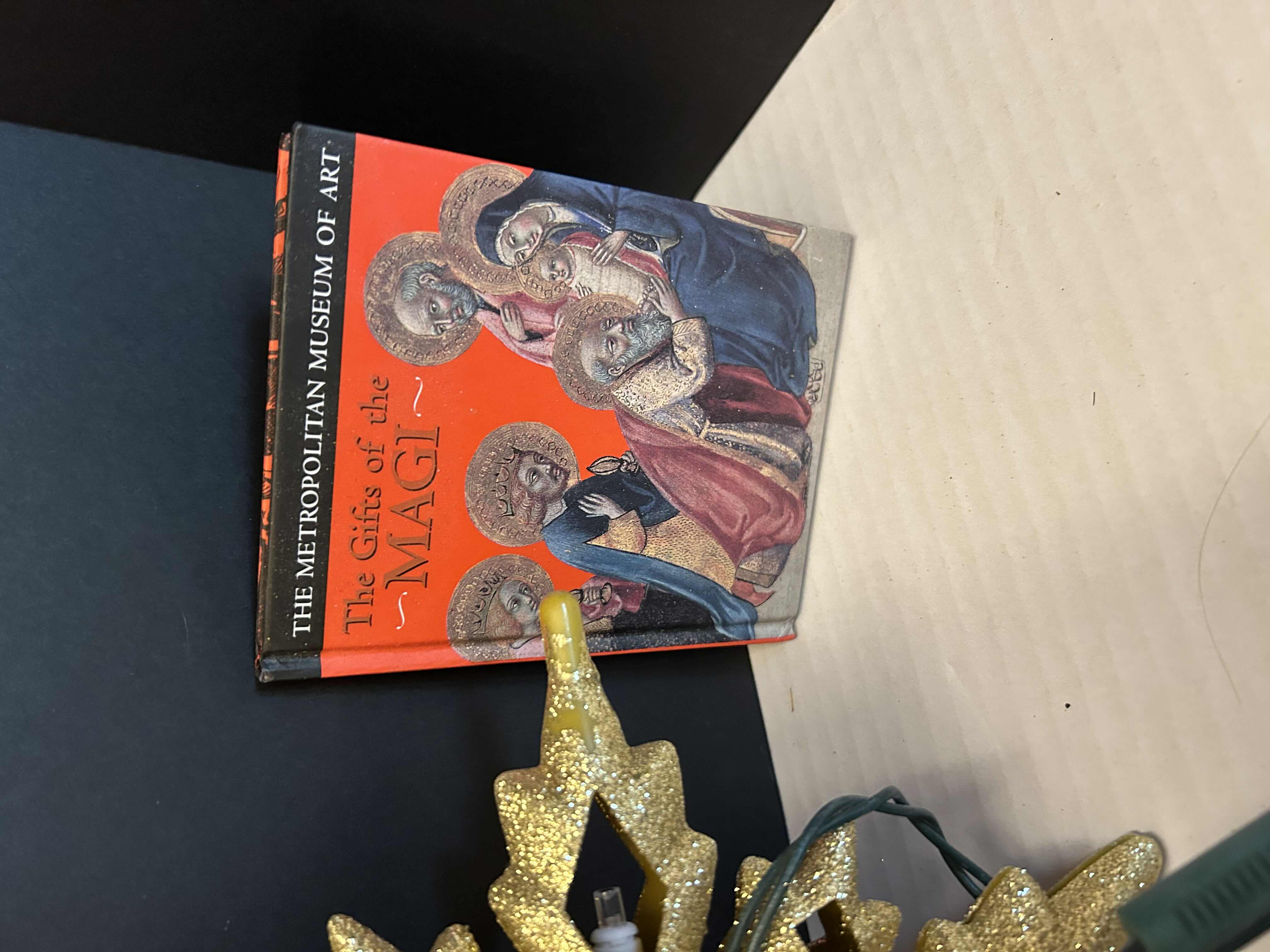 Photo 1 of 5- HOLIDAY DECOR ITEMS