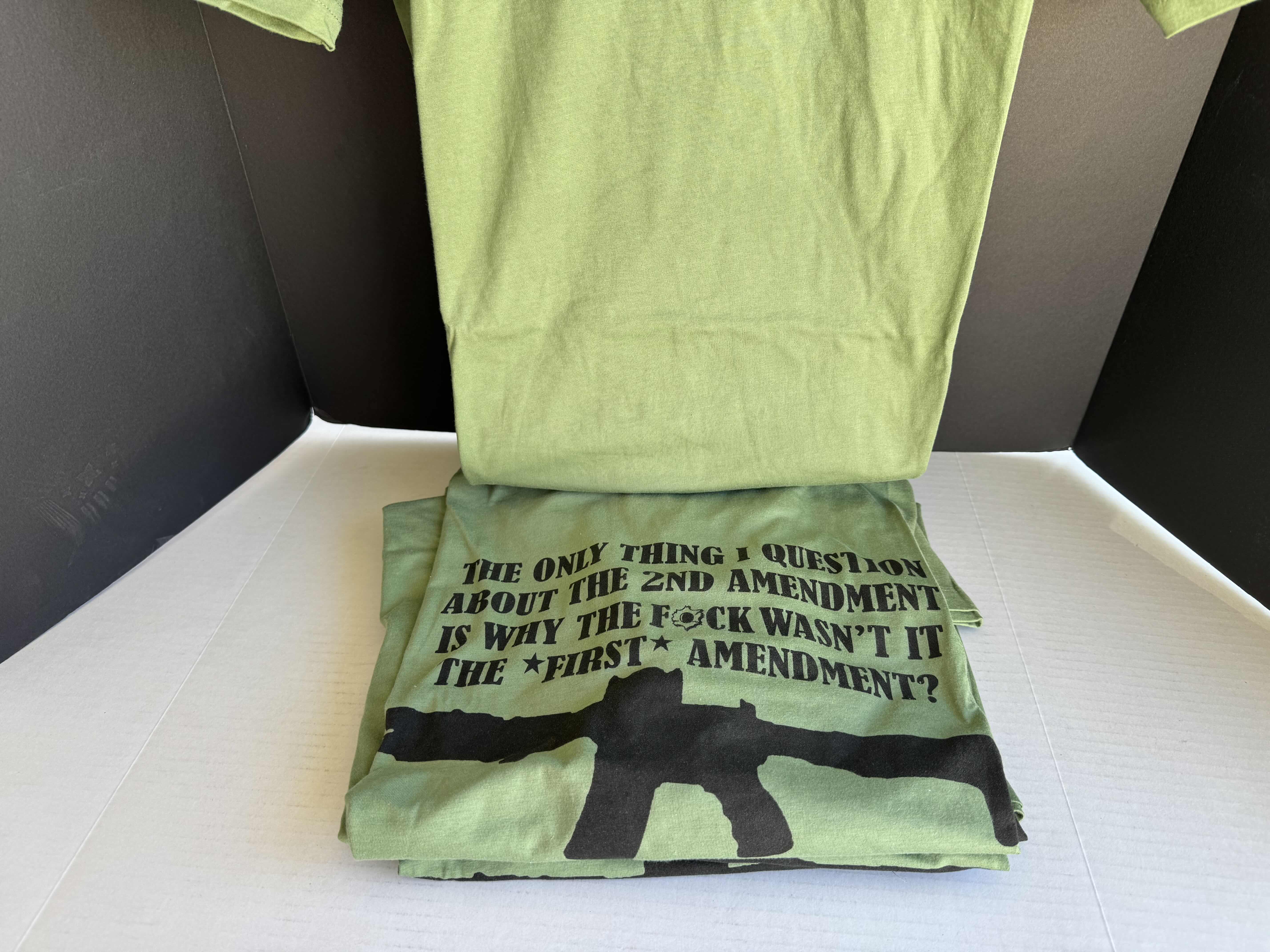 Photo 1 of 4- BRAND NEW 2ND AMENDMENT T-SHIRTS 1-3XL & 3-4XL