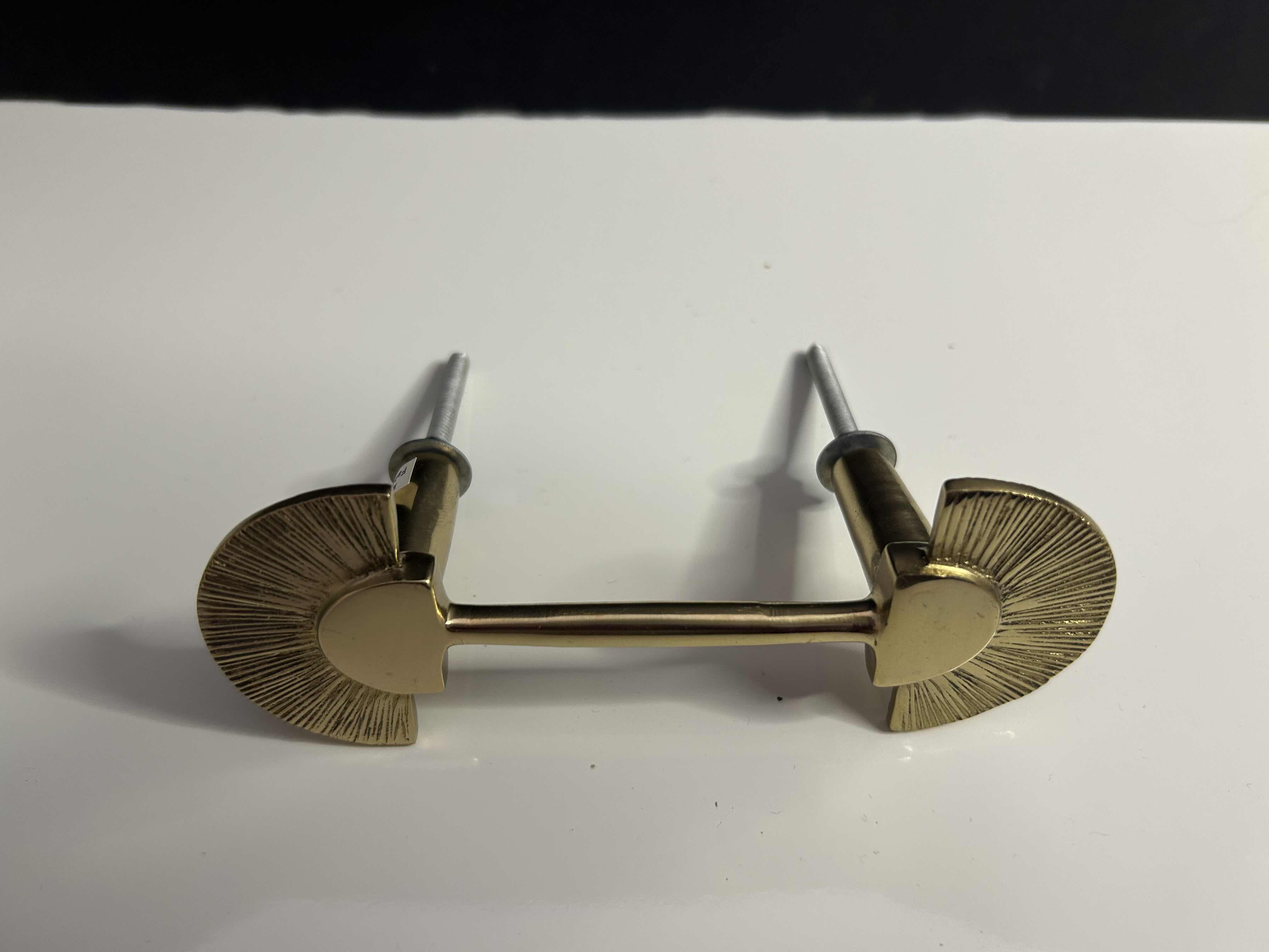 Photo 1 of 25
BRAND NEW ANTHROPOLOGIE 3” GRAHAM HANDLE IN BRONZE