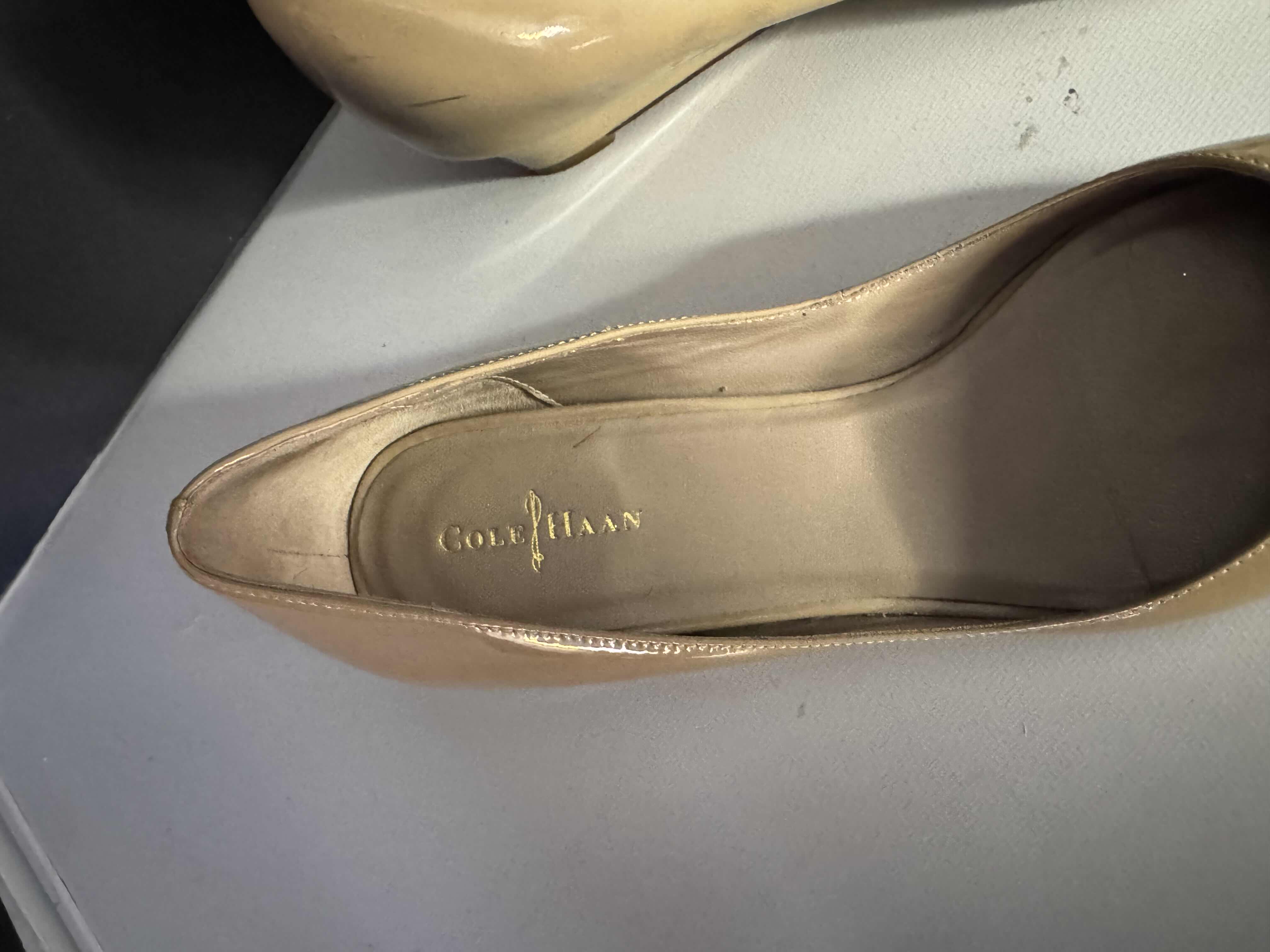 Photo 1 of 8.5 COLE HAAN NUDE WOMENS PUMP