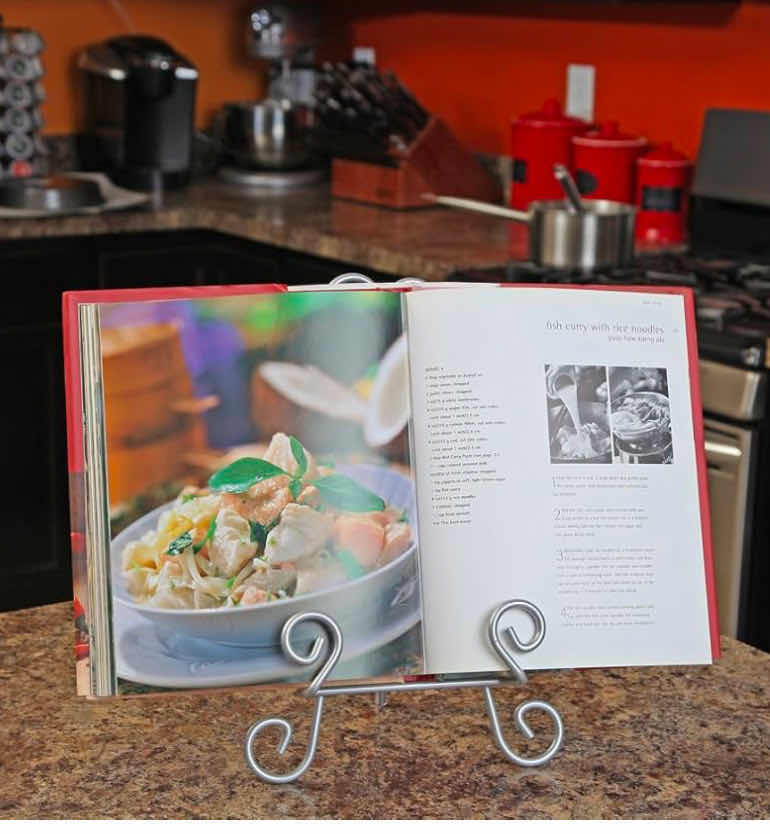 Photo 1 of 10-SILVER FINISH METAL EASEL FRAME HOLDER. PLATE OR COOK BOOK DISPLAY STAND (1 CASE)