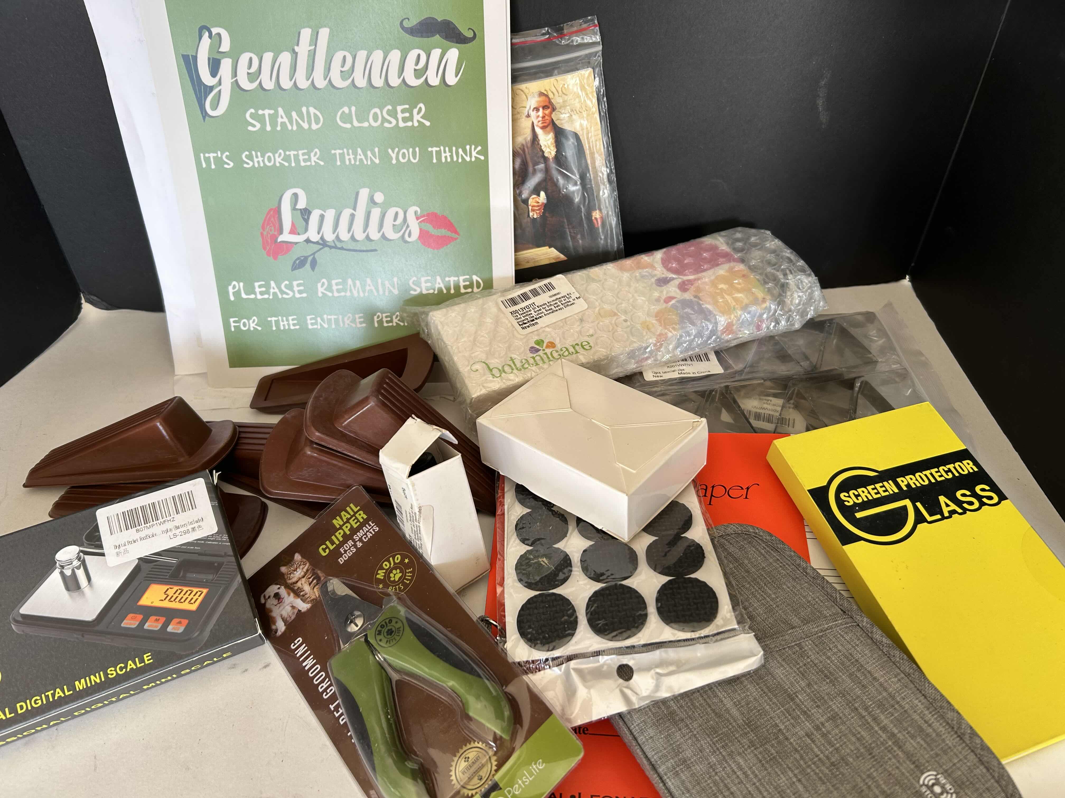 Photo 1 of BOX OF VARIOUS HOME ITEMS