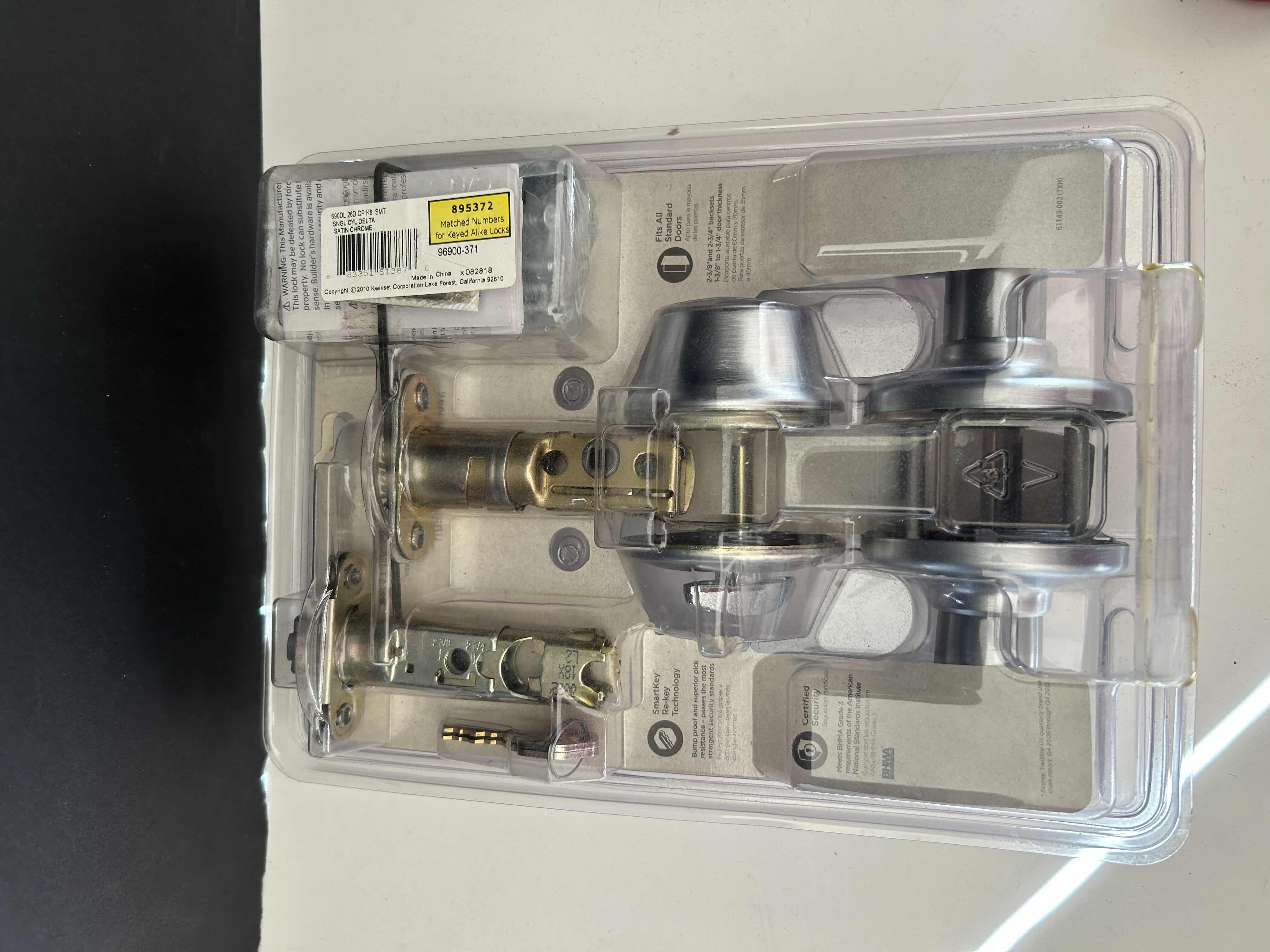 Photo 1 of BRAND NEW KWIKSET KEYED DELTA ENTRY/SINGLE CYLINDER DEADBOLT SATIN CHROME