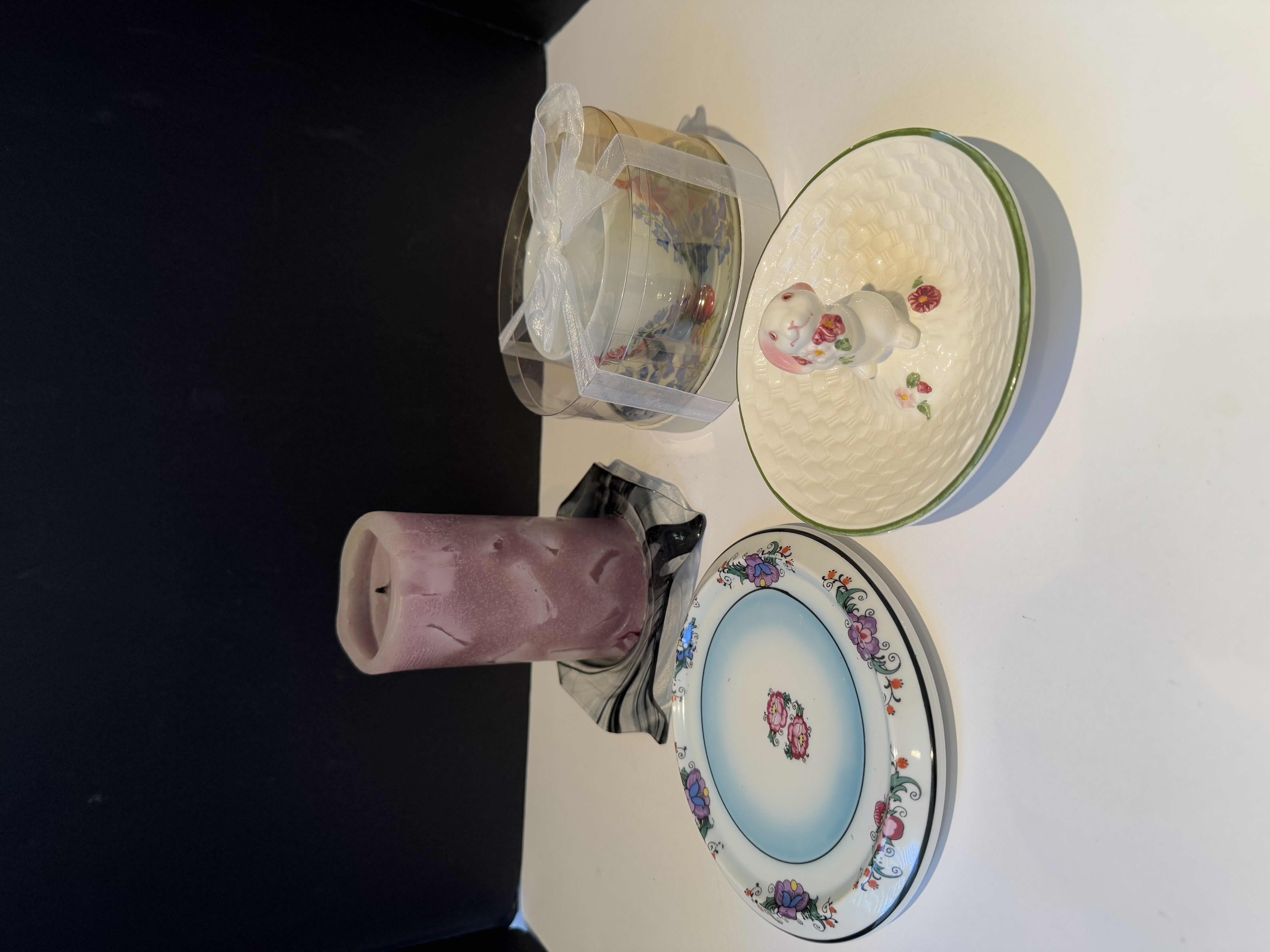 Photo 1 of 4- HOME DECORATION ITEMS