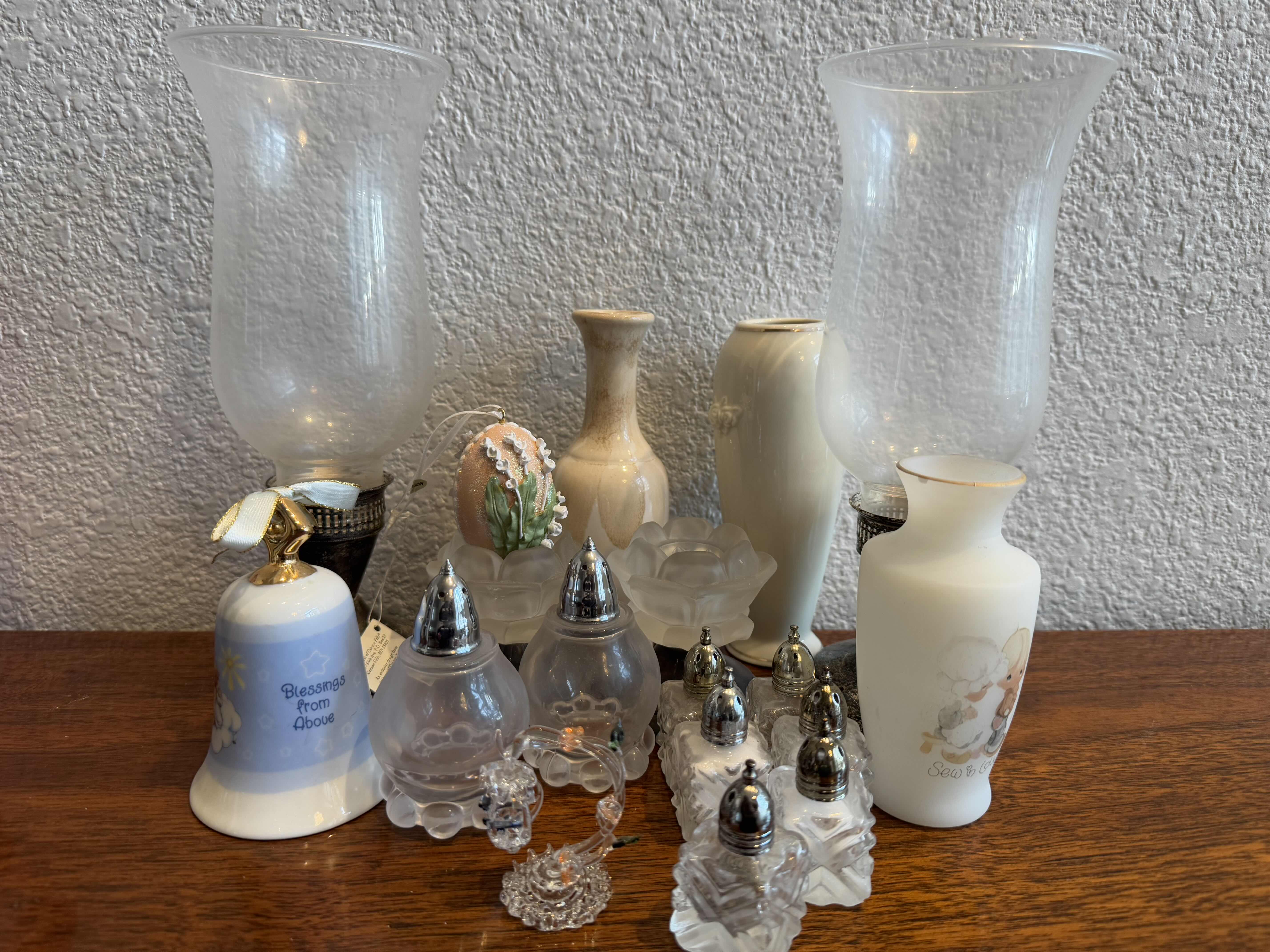 Photo 1 of 18 HOME DECOR ITEMS