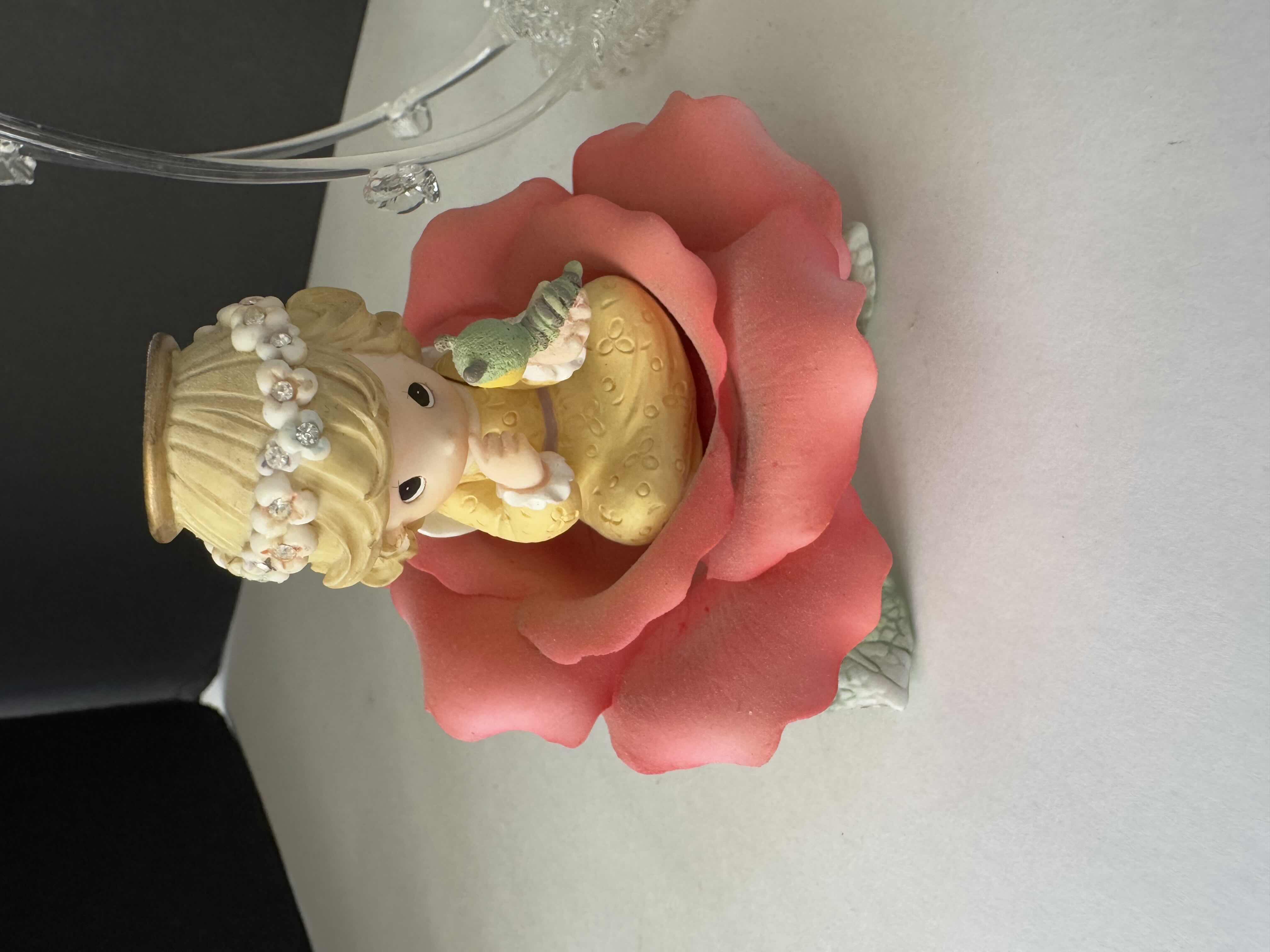 Photo 1 of 2 PRECIOUS MOMENTS FIGURINES AND 1 BLOWN GLASS SCULPTURE