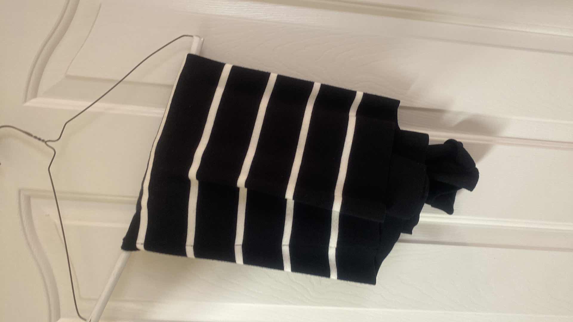 Photo 1 of 7 WOMENS CLOTHING SIZES MEDIUM AND 10