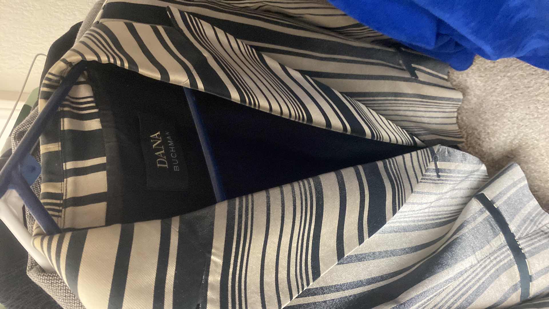 Photo 1 of LADIES SIZES LARGE AND X-LARGE (SOME TAGS REMOVED)