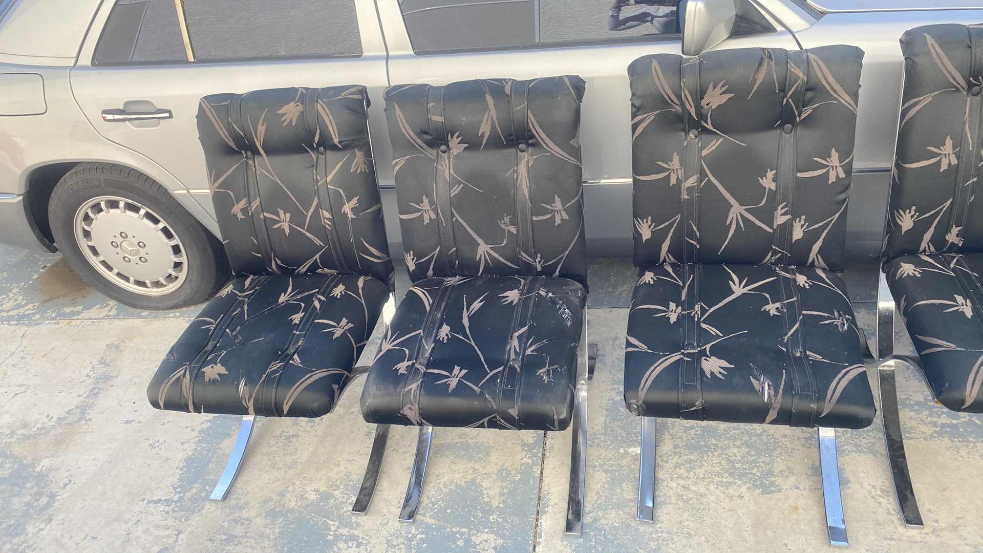 Photo 1 of 6 DINING CHAIRS - NEED REUPHOLSTERED