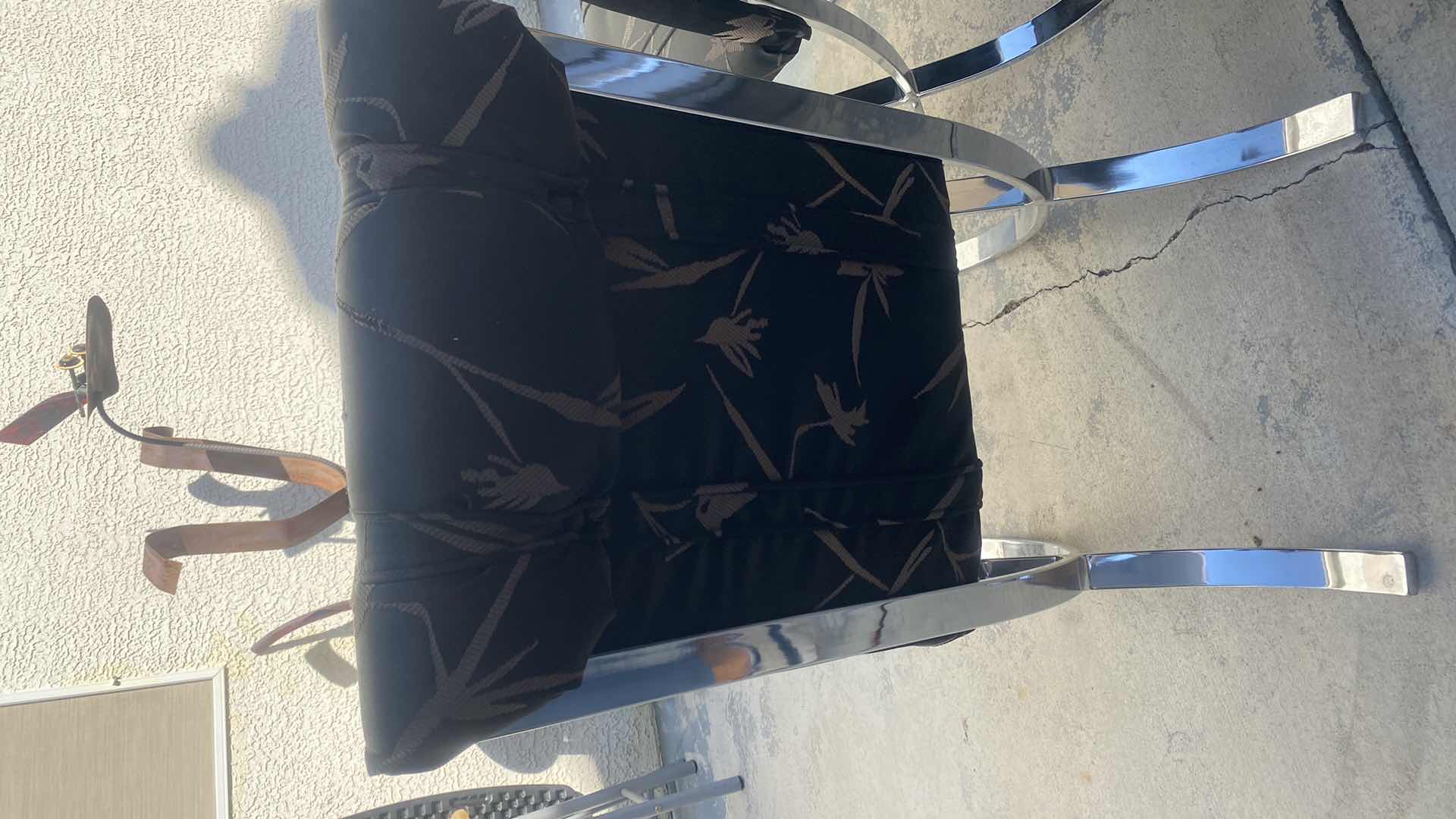 Photo 1 of 6 DINING CHAIRS - NEED REUPHOLSTERED