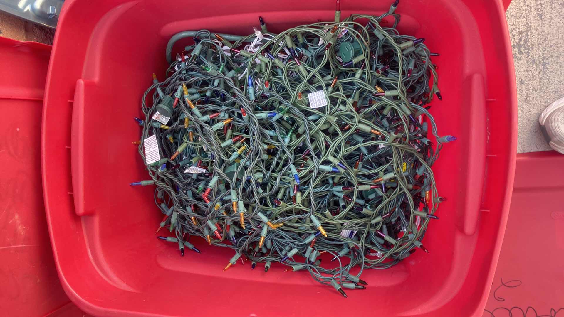 Photo 1 of 4 TOTES HOLIDAY LIGHTS & EXTENSION CORDS