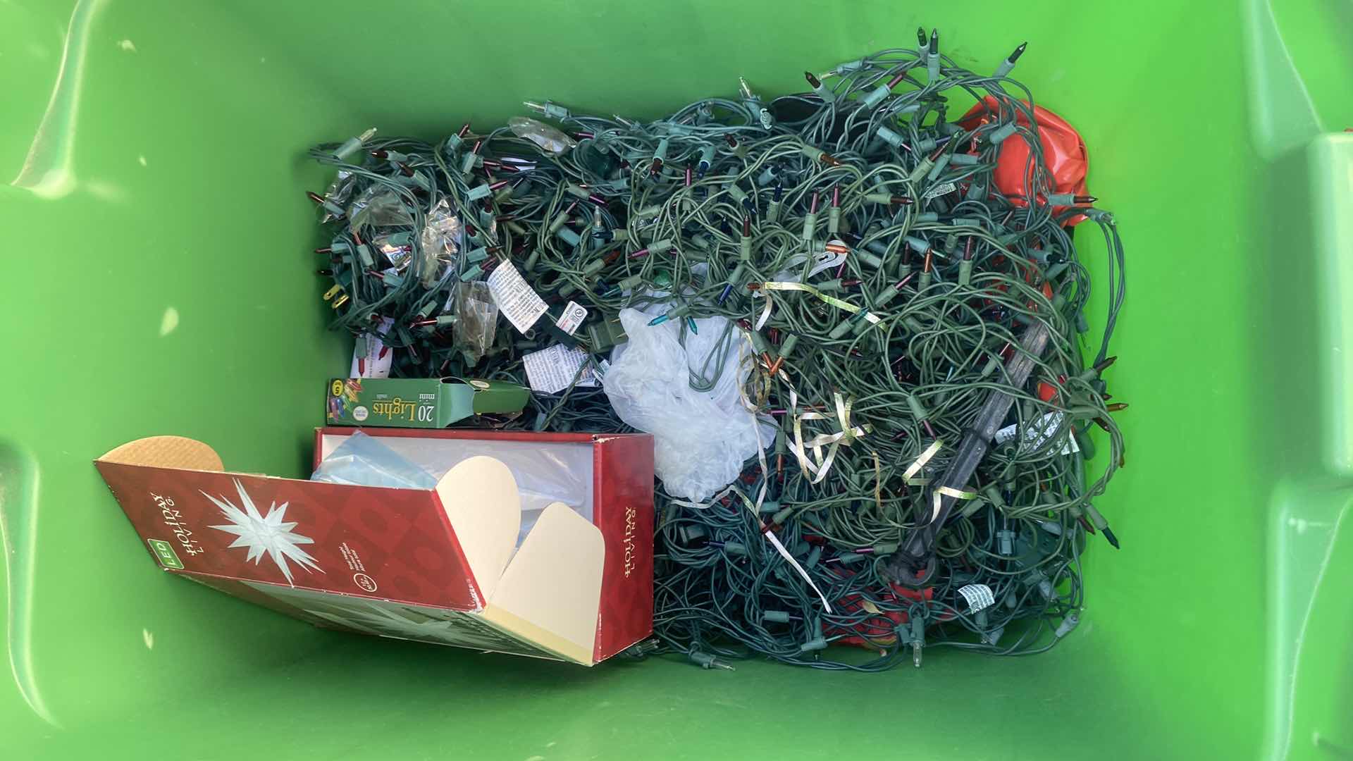 Photo 1 of 4 TOTES HOLIDAY LIGHTS & EXTENSION CORDS