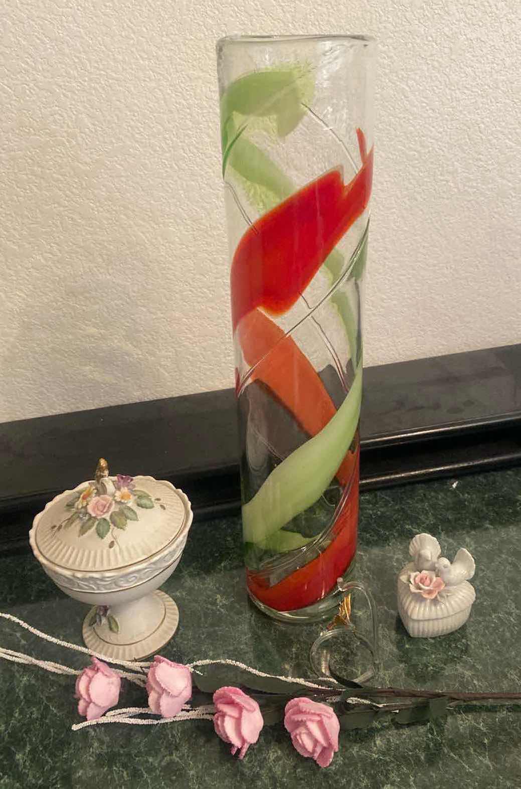 Photo 1 of ART GLASS VASE H 20” & MISC DECOR