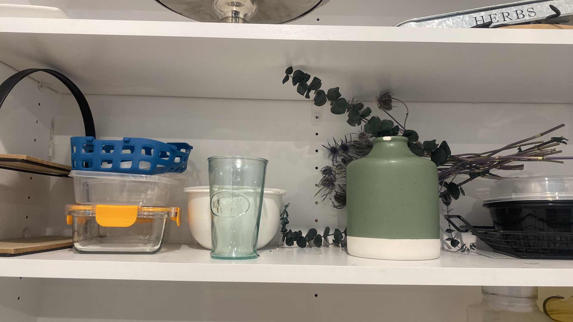 Photo 1 of CONTENTS OF KITCHEN CABINET