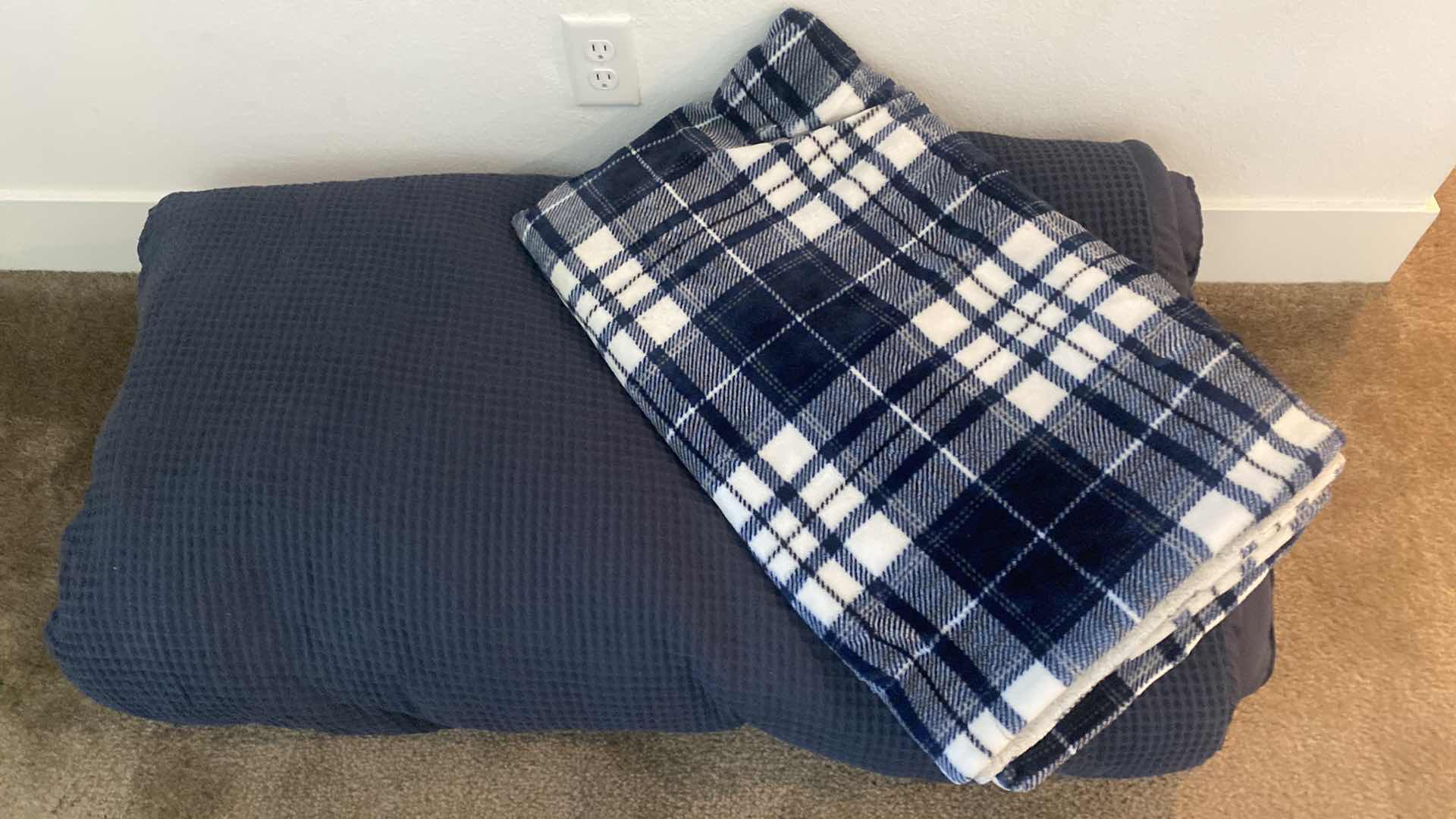 Photo 1 of NAVY BLUE KING COMFORTER AND PLAID BLANKET