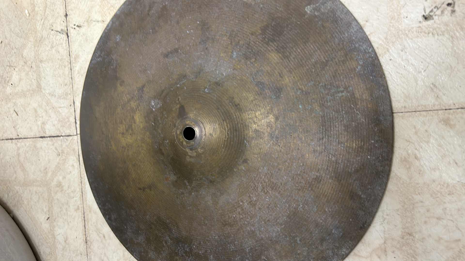 Photo 1 of BRASS SYMBOL 14”