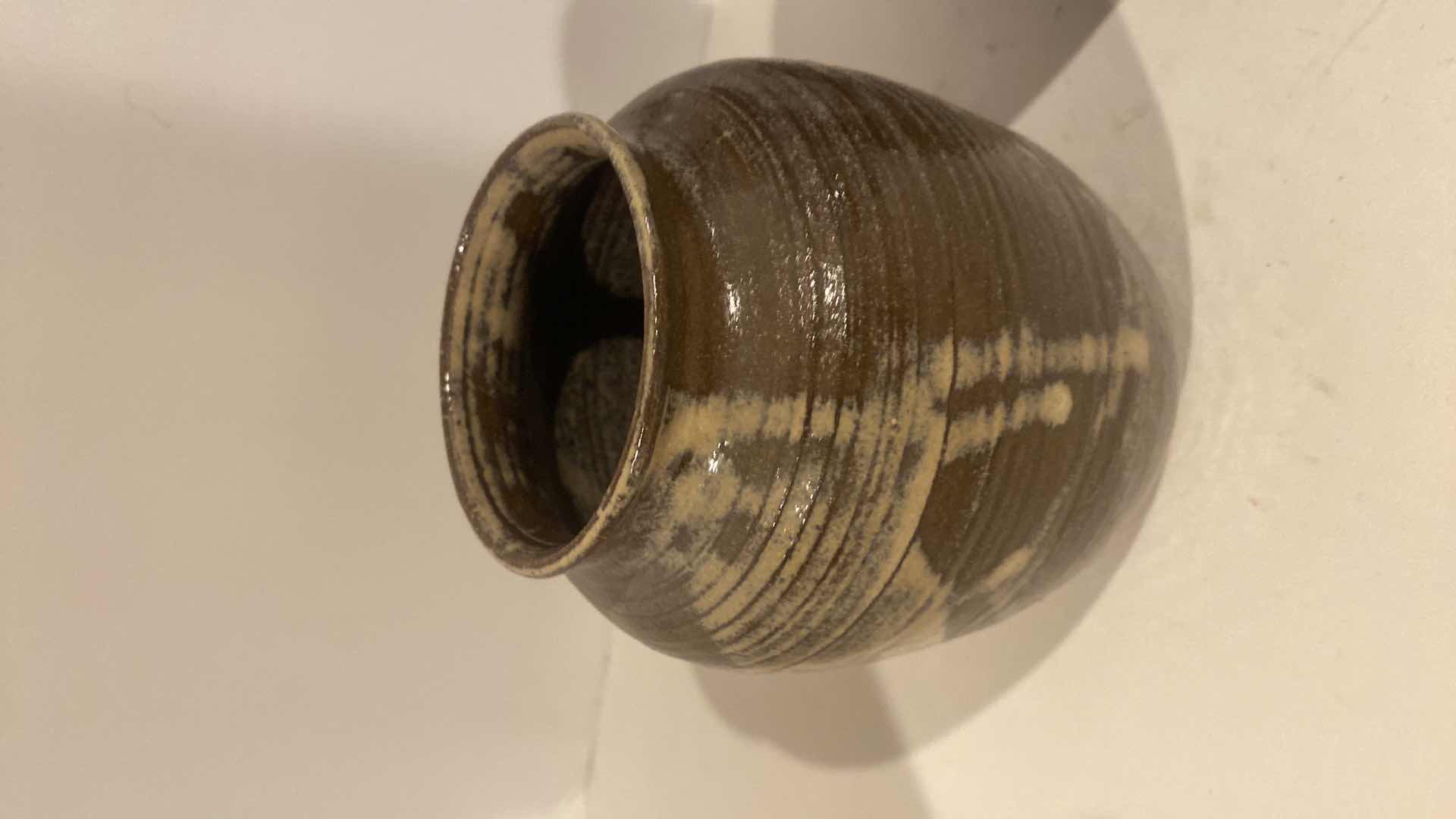 Photo 1 of 2- POTTERY VASE & PITCHER H8”