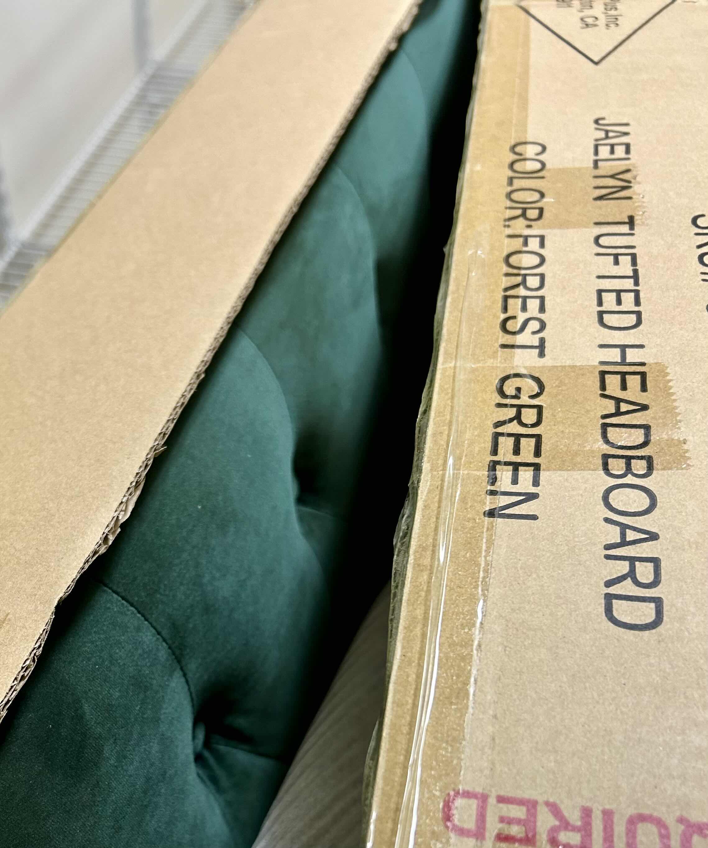 Photo 1 of NIB WORLD MARKET QUEEN SIZE JAELYN TUFTED FOREST GREEN HEADBOARD