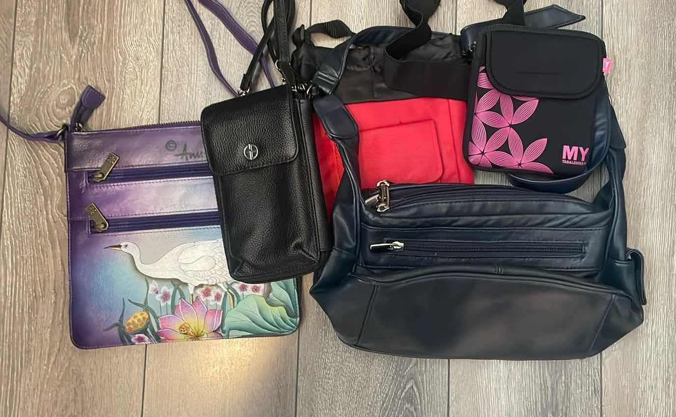 Photo 1 of 5 SMALL HANDBAGS