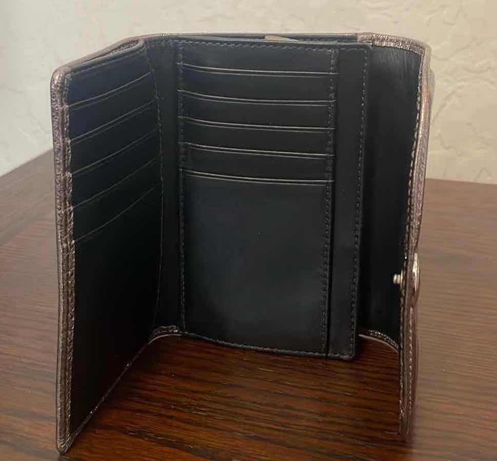 Photo 1 of COACH WOMENS WALLET 6”