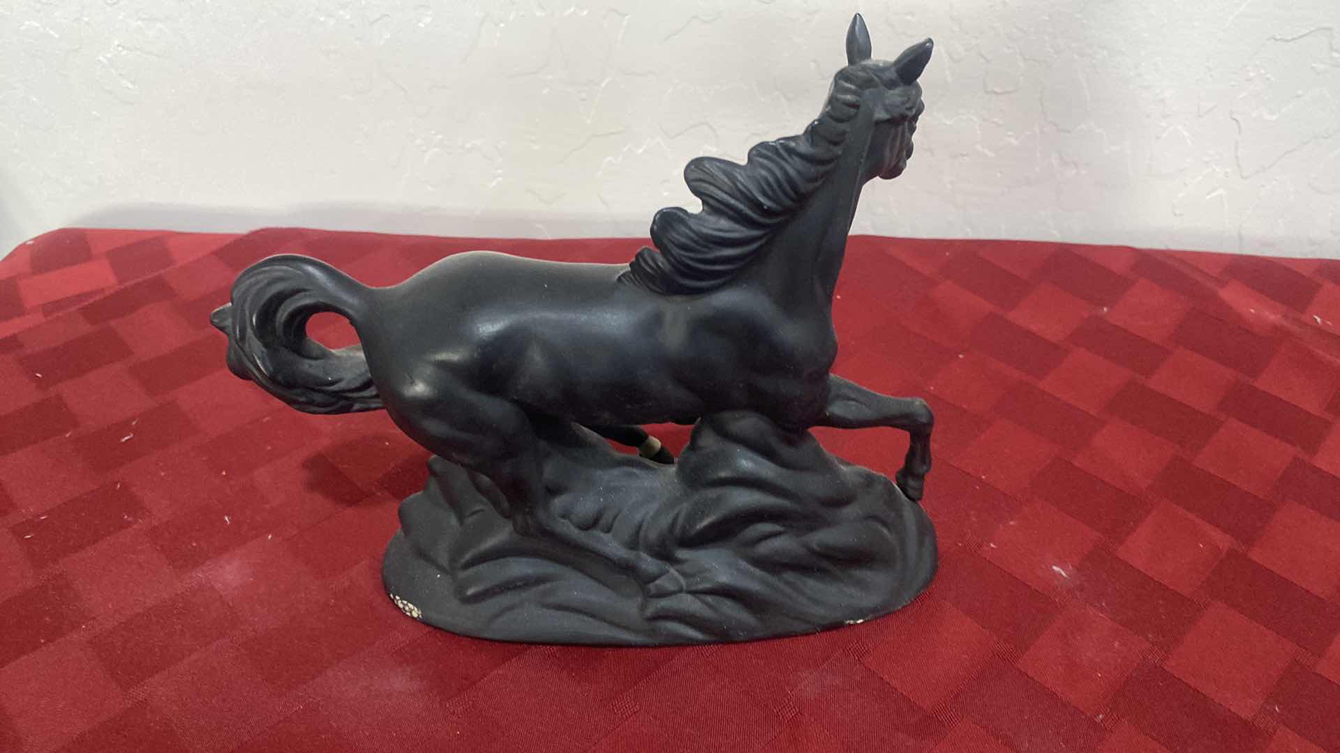 Photo 1 of MEICI BLACK RUNNING HORSE FIGURINE 8” x 6 1/2” & DREAM CATCHER H11”