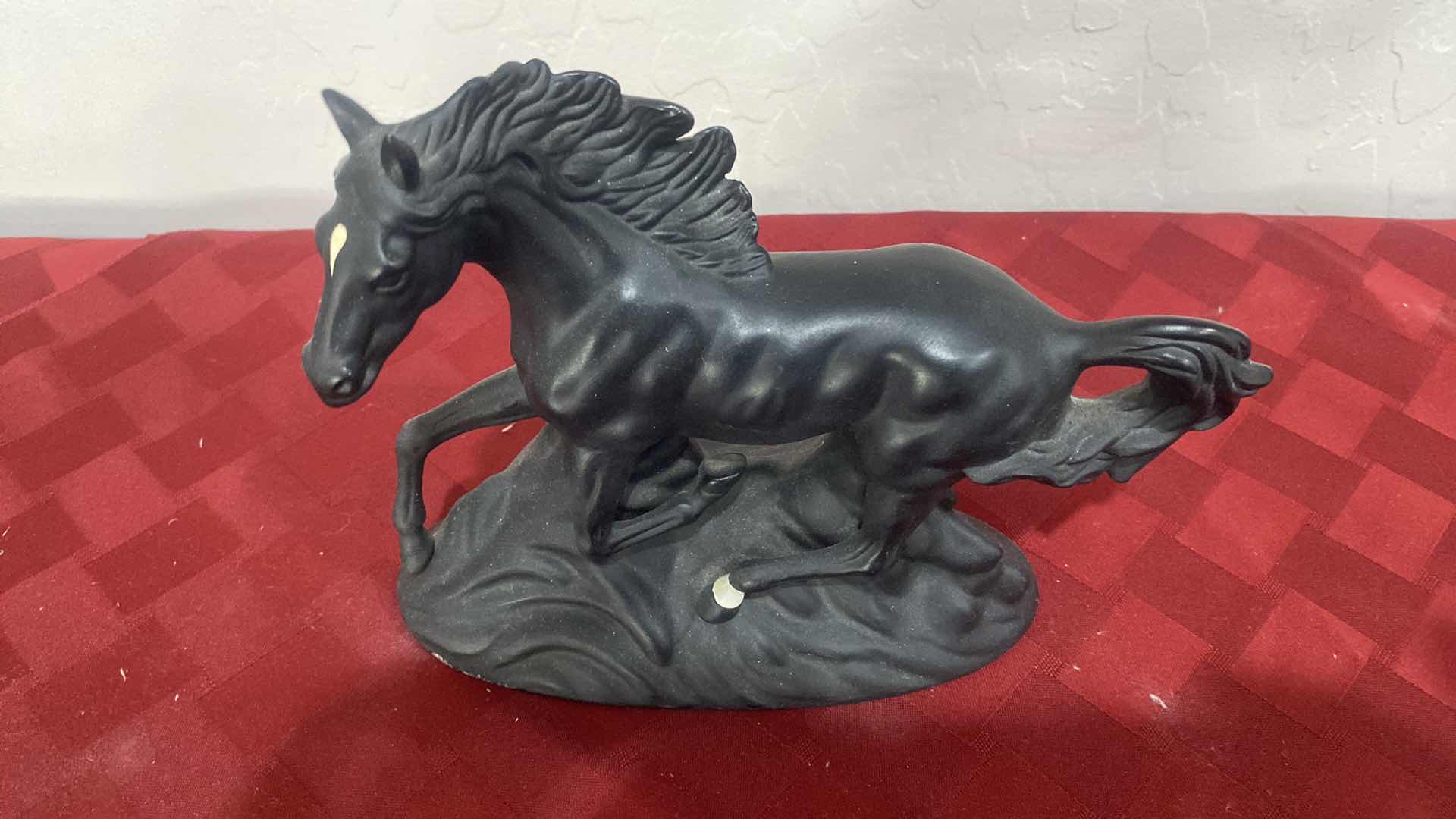 Photo 1 of MEICI BLACK RUNNING HORSE FIGURINE 8” x 6 1/2” & DREAM CATCHER H11”