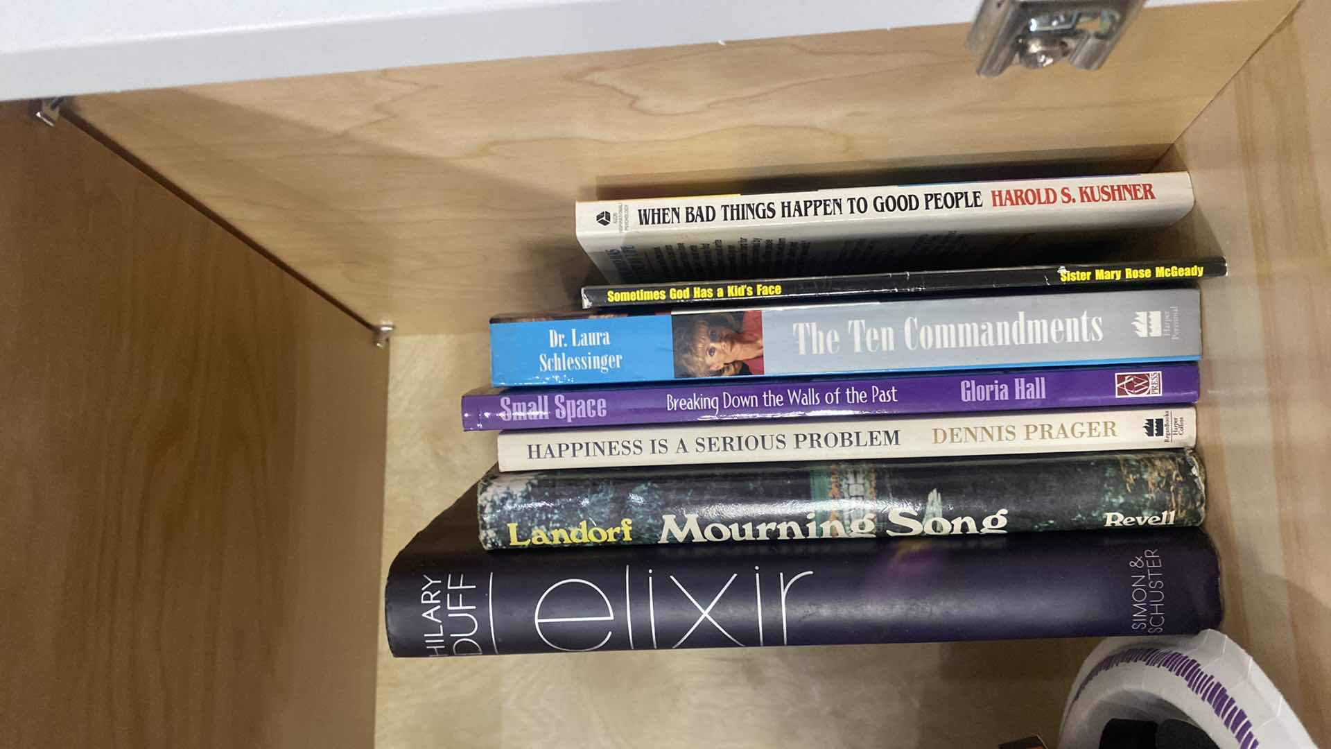 Photo 1 of CONTENTS KITCHEN CABINET - BOOKS VASE & MORE