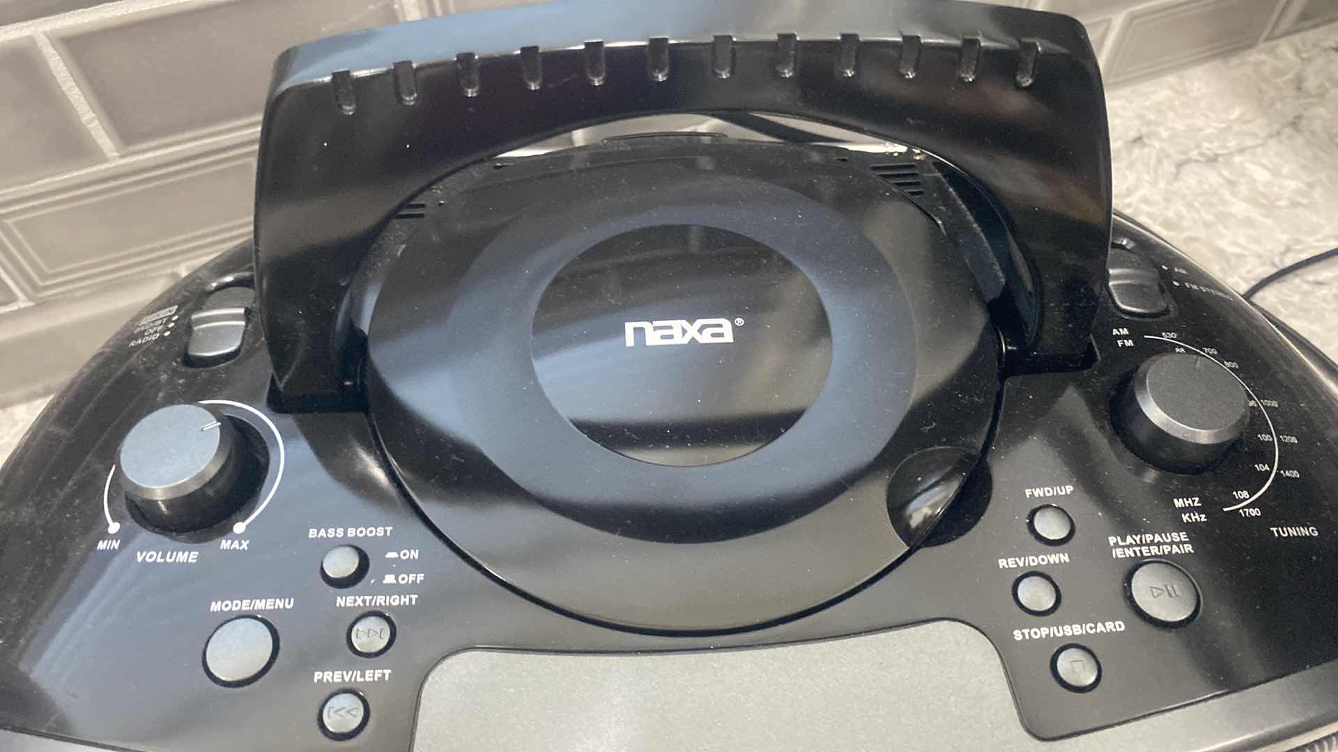 Photo 1 of NAXA BOOMBOX