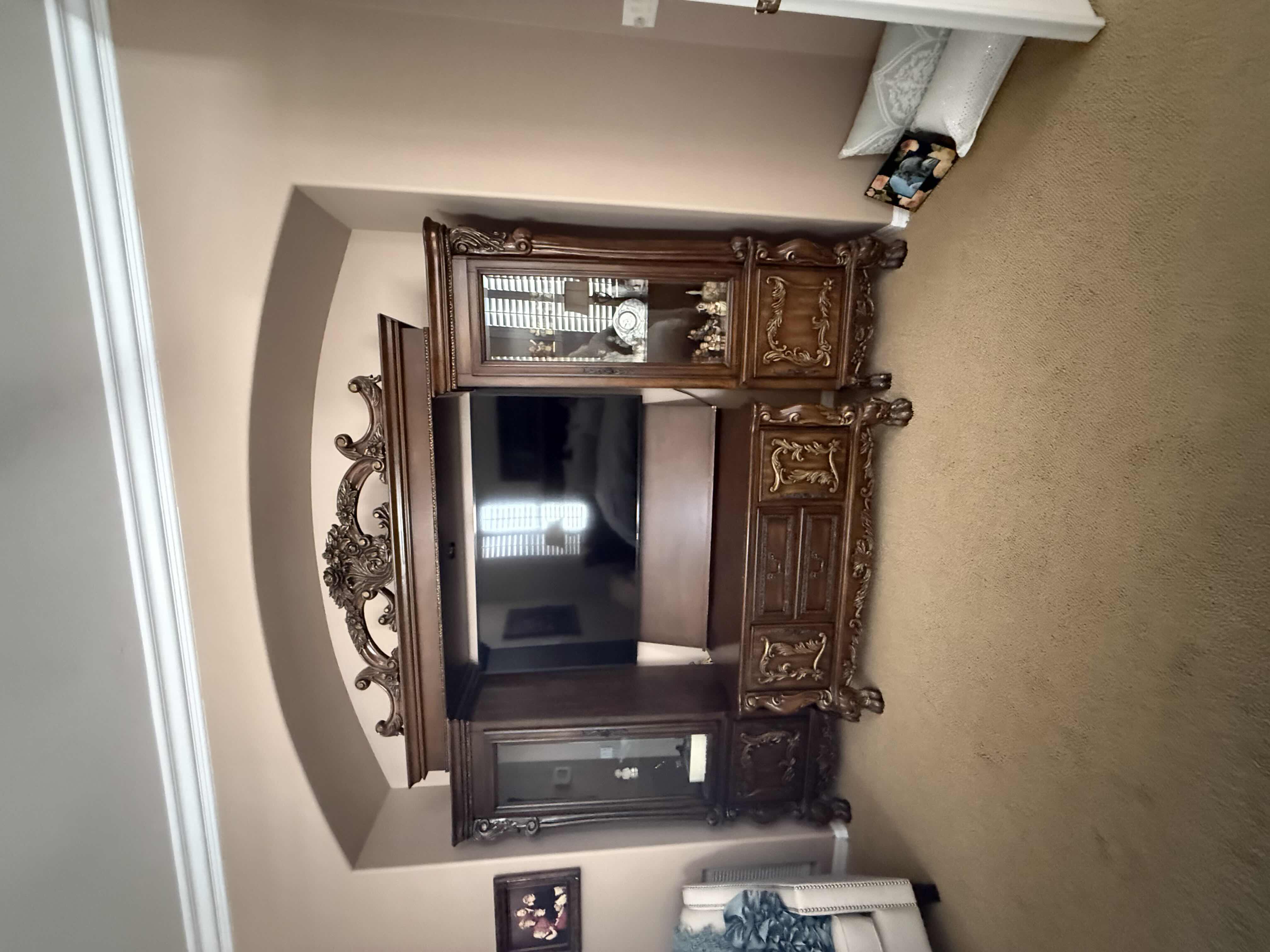 Photo 1 of 4 PCS-HEAVY ORNATE MAHOGANY MEDIA CONSOLE 108” x 17” H8’