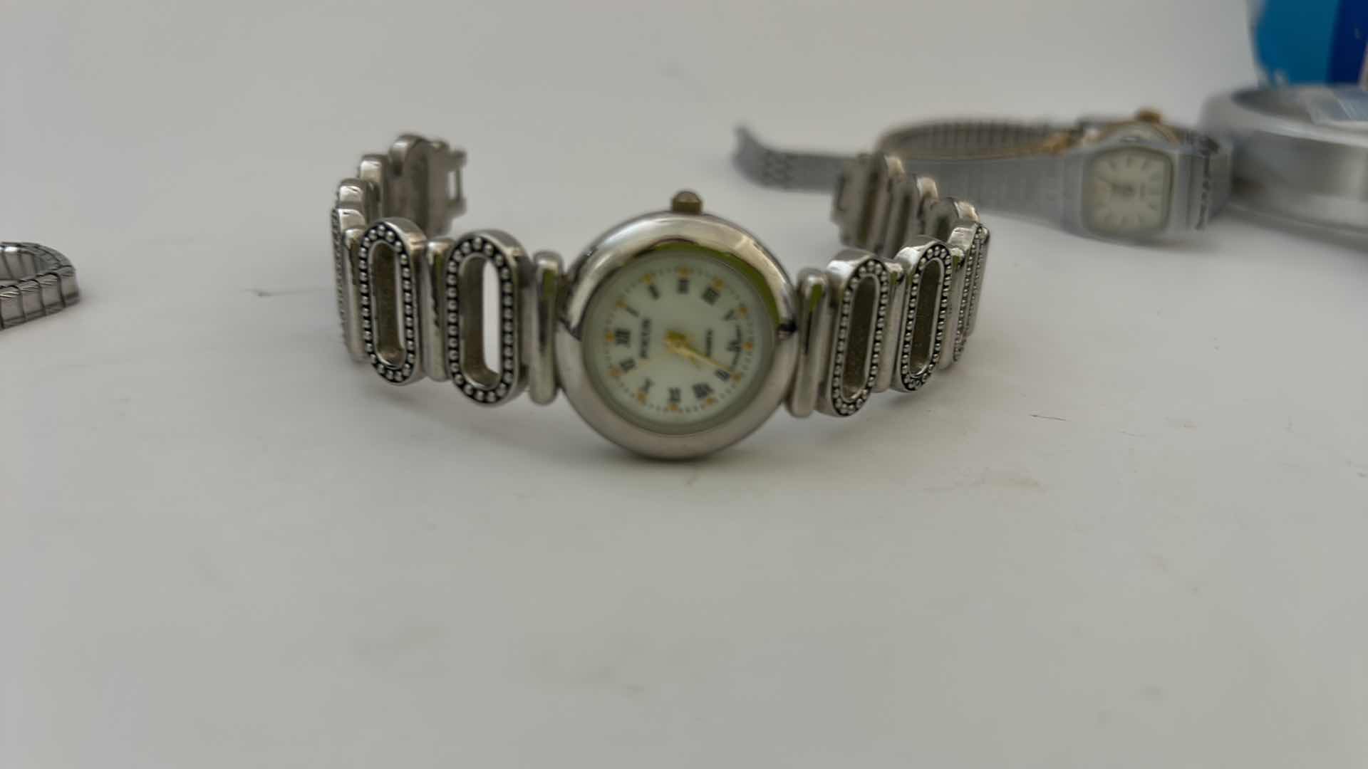 Photo 4 of 4 WOMEN’S WATCHES